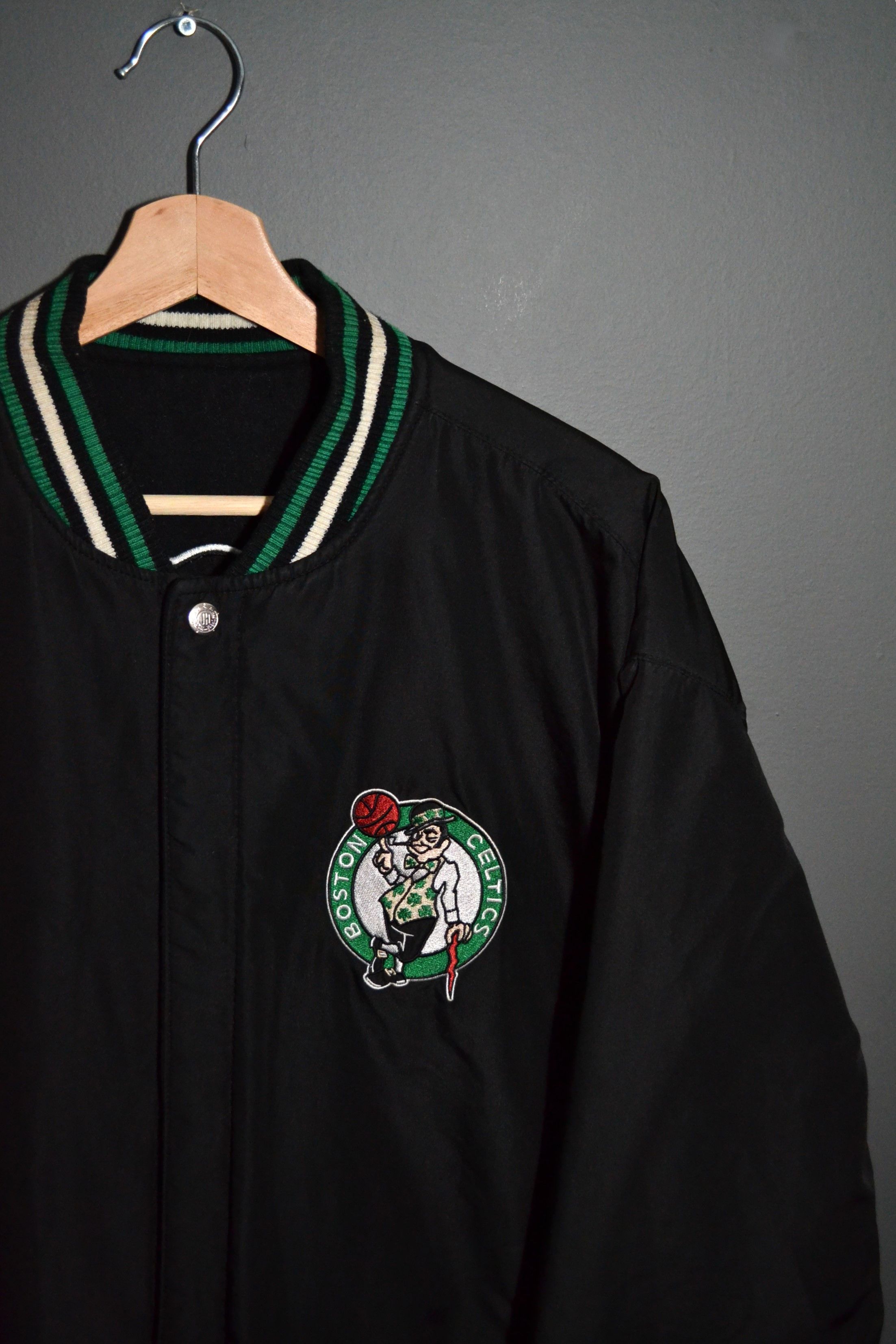 Jeff Hamilton × NBA × Vintage Vintage Jeff Hamilton Boston Celtics Reversible Logo XL Size US XL / EU 56 / 4 - 4 Thumbnail