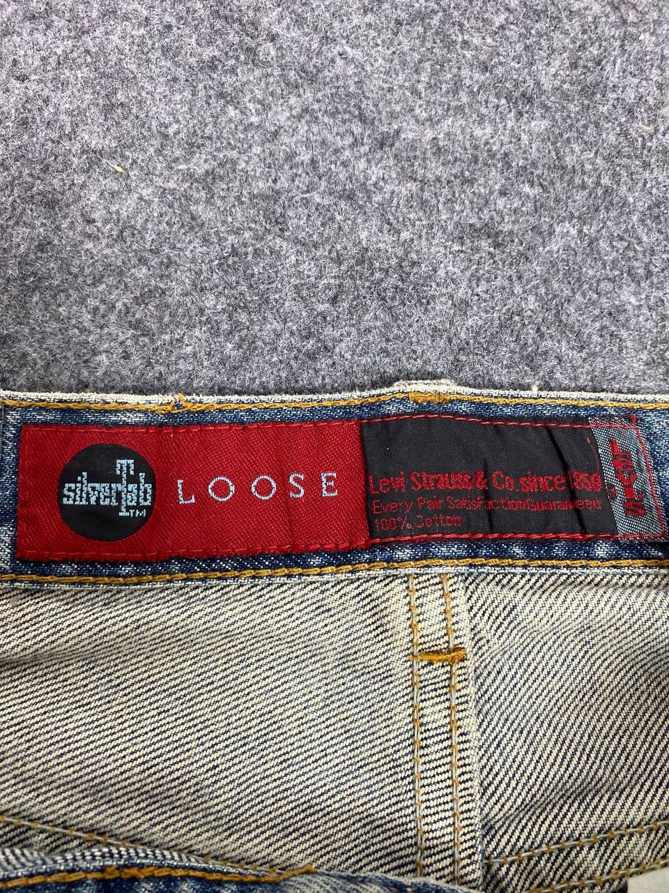 Levi's vintage levis silvertab loose cut distressed denim Size US 35 - 12 Thumbnail