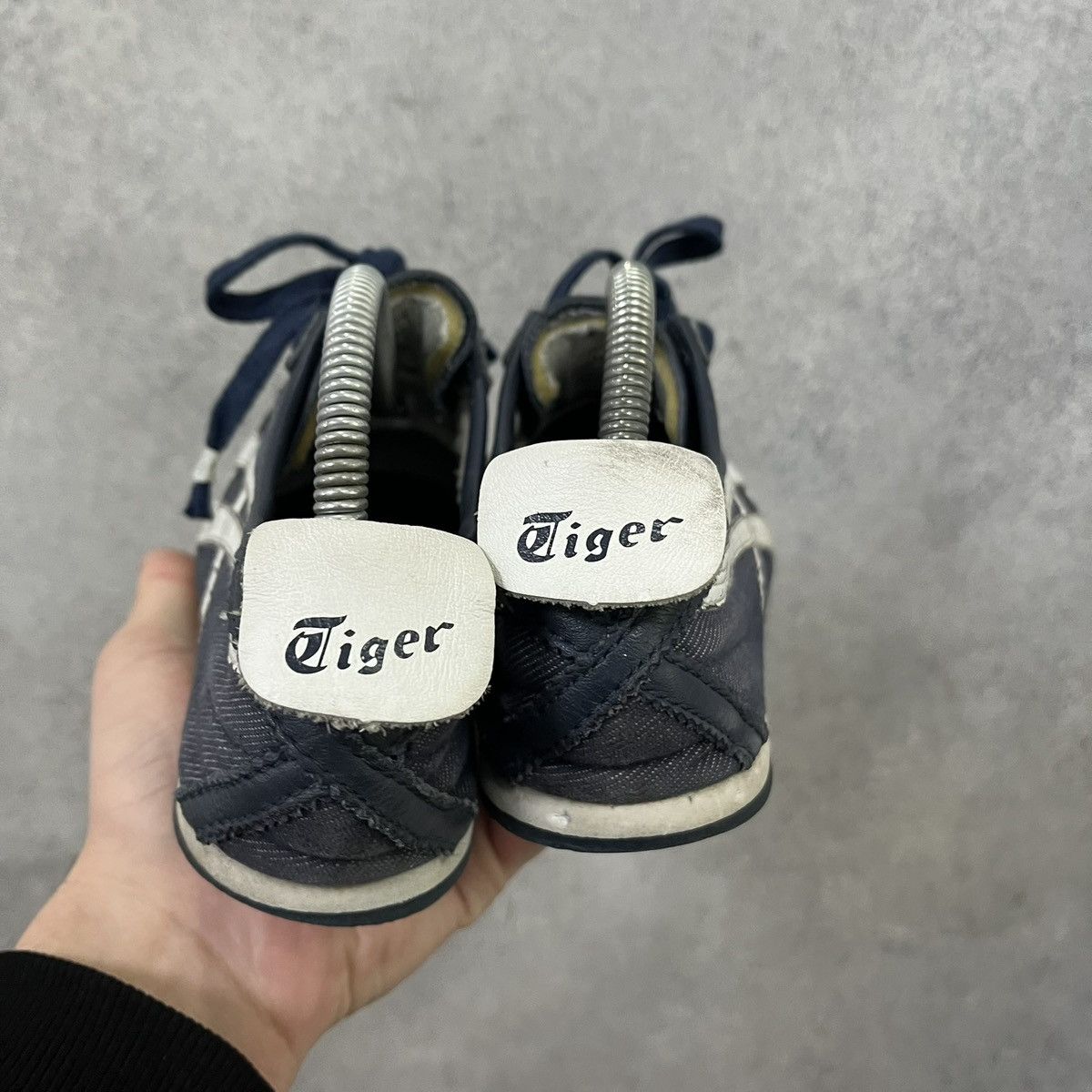 Asics Asics Onitsuka Tiger Mexico 66 Vintage Leather Sneakers Rare Size US 5.5 / EU 38 - 8 Thumbnail