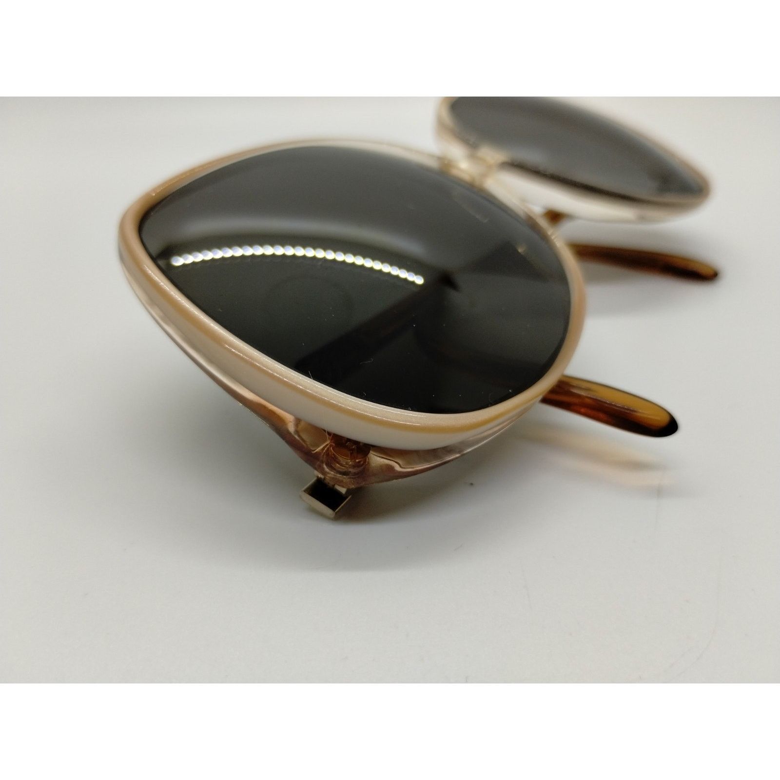 Vintage Vintage Luxottica Sunglass Frames 1303 - Parfait Peach Size ONE SIZE - 11 Thumbnail