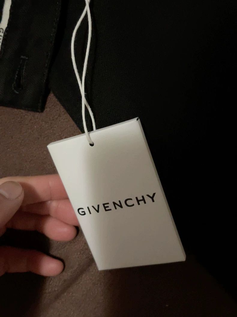Givenchy Givenchy SizeL Brand new black jeans, size 34 Size US 30 / EU 46 - 4 Thumbnail