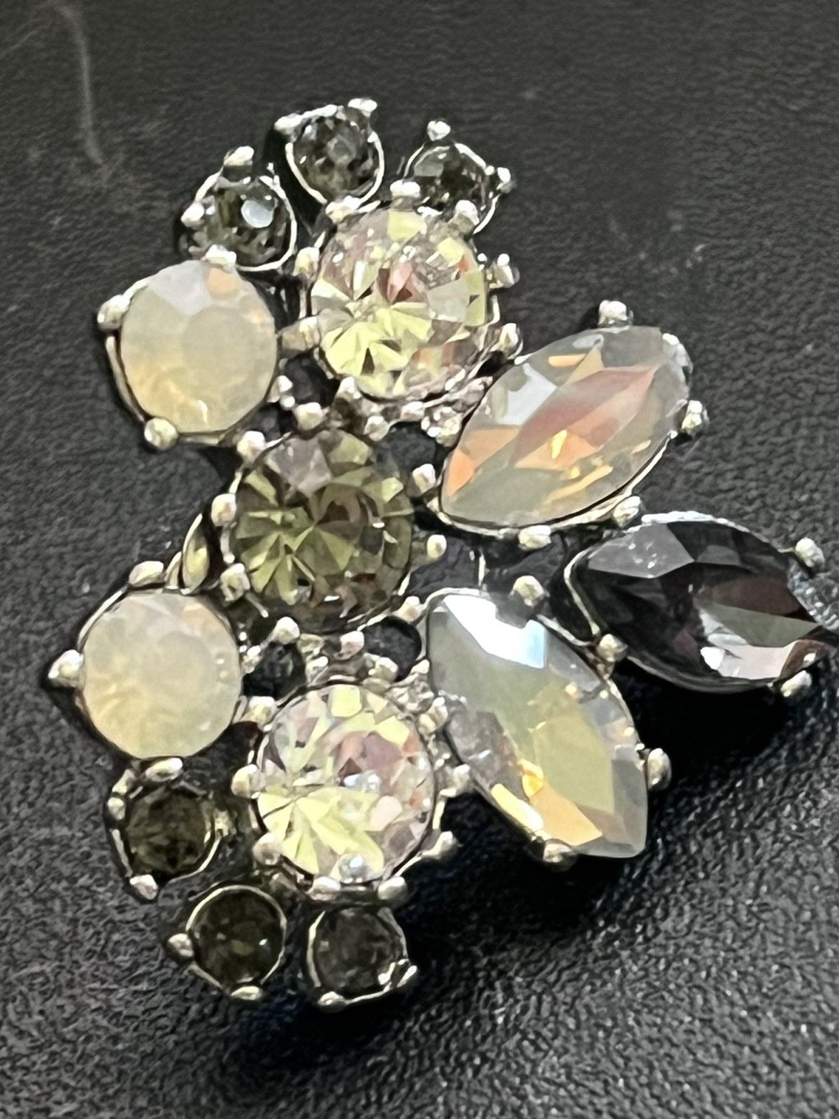 Other Crystal Cluster Statement Stud Earrings Silver Tone Size ONE SIZE - 2 Thumbnail