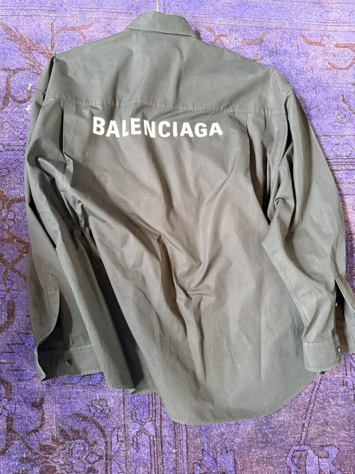 Balenciaga Balenciaga Back Logo Button-Down Shirt — size 3 — Oversized Size US L / EU 52-54 / 3 - 1 Thumbnail