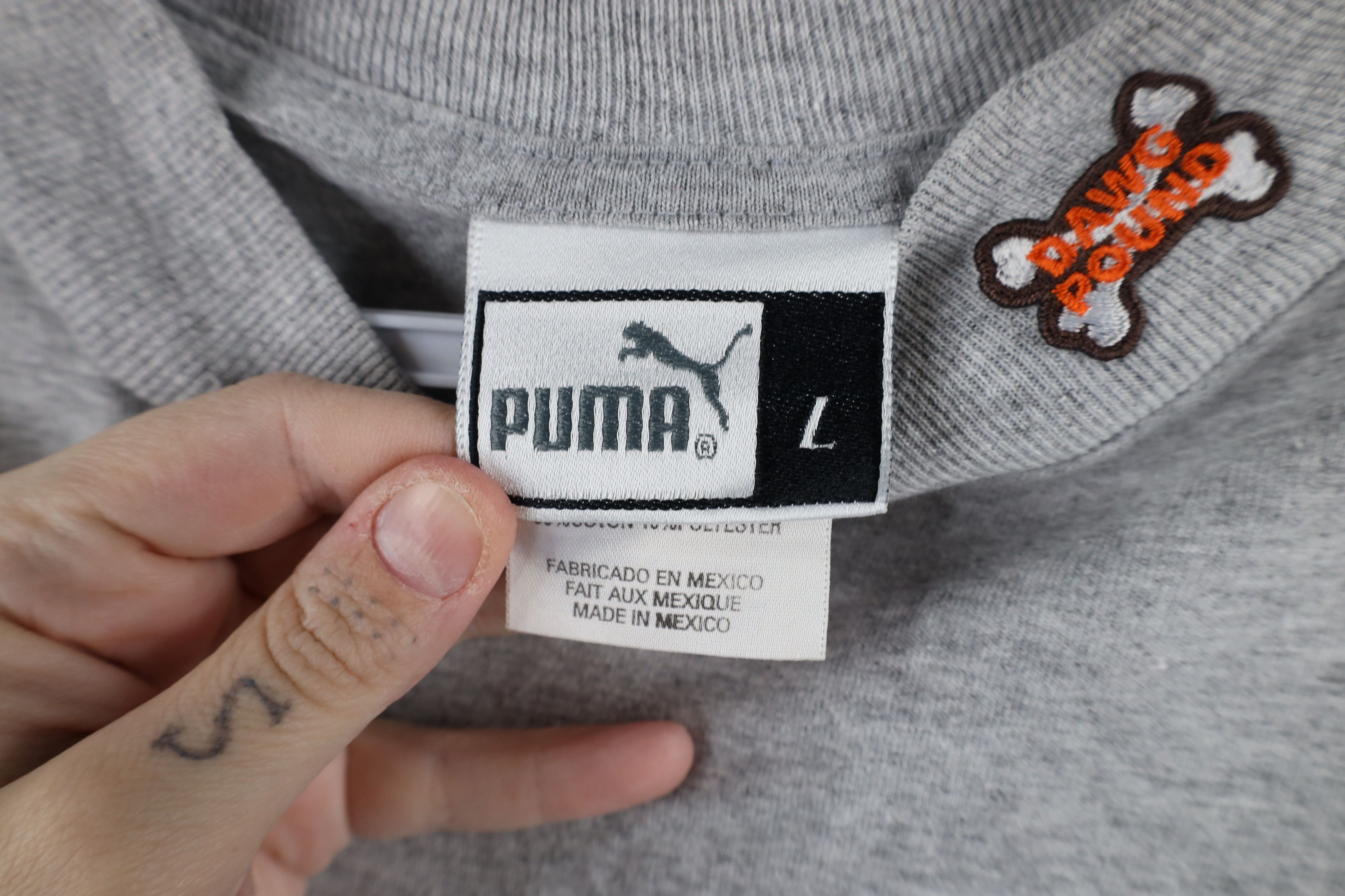 Puma × Vintage Vtg 90s Puma Cleveland Dawg Pound Mock Neck T-Shirt Gray Size US L / EU 52-54 / 3 - 6 Thumbnail