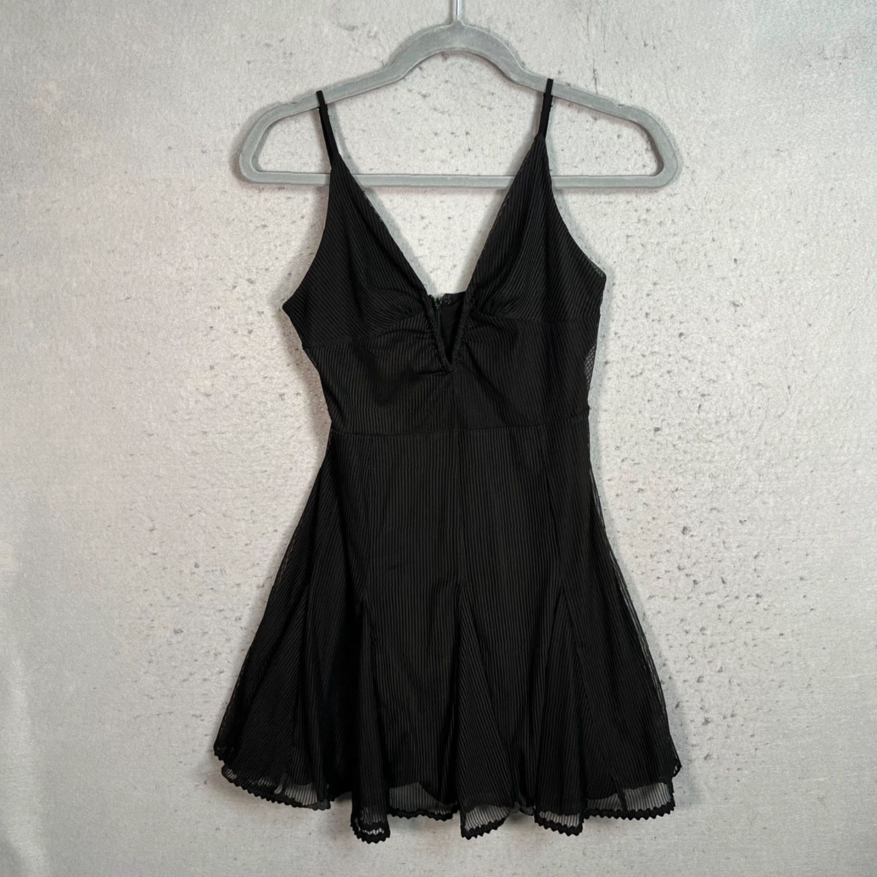 NBD NBD Womens Black Layered V-Neck Mini Dress Size XS Size XS / US 0-2 / IT 36-38 - 2 Thumbnail