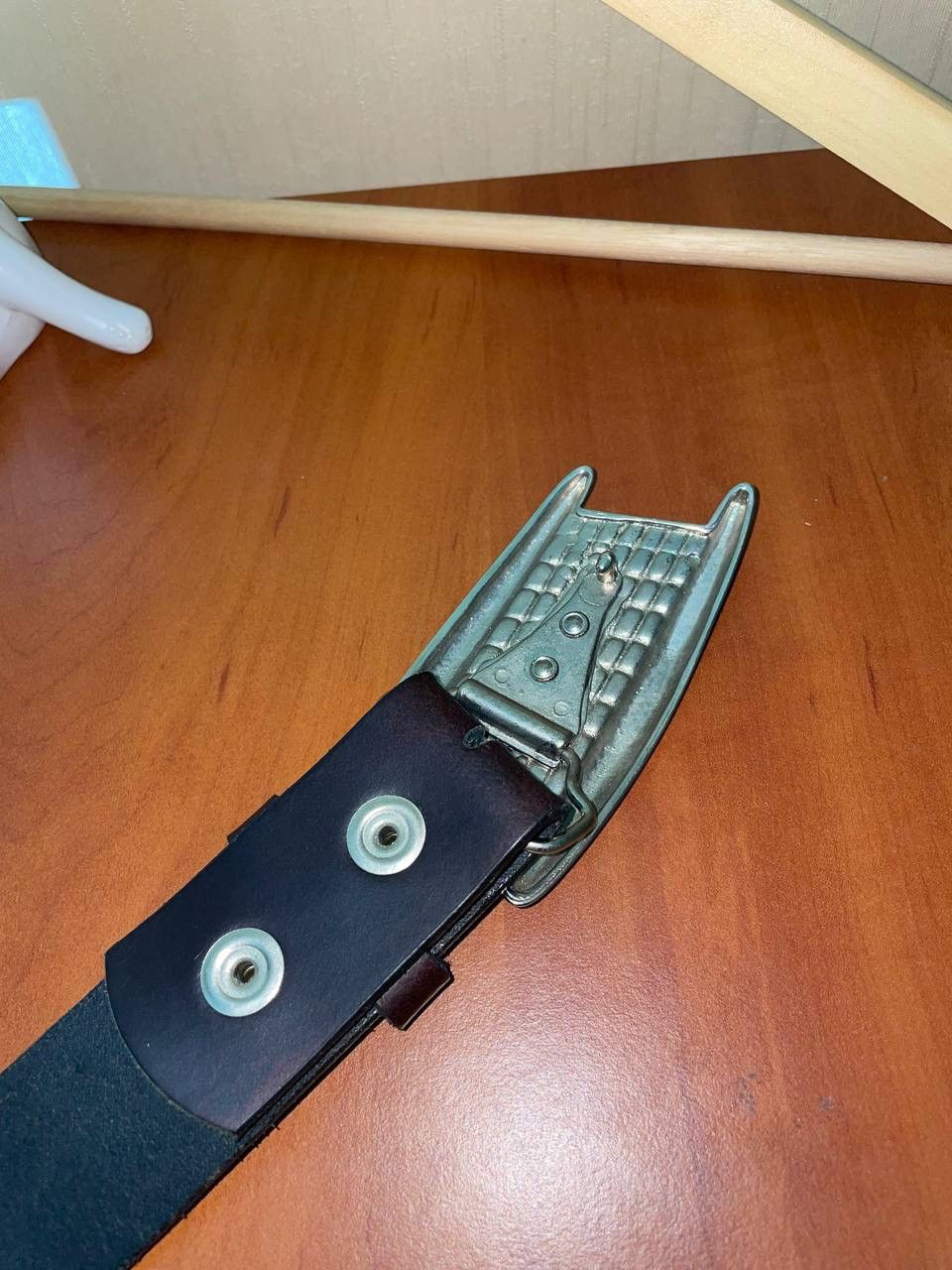 Leather × Vintage Triumph Vintage Leather Belt Size ONE SIZE - 5 Thumbnail
