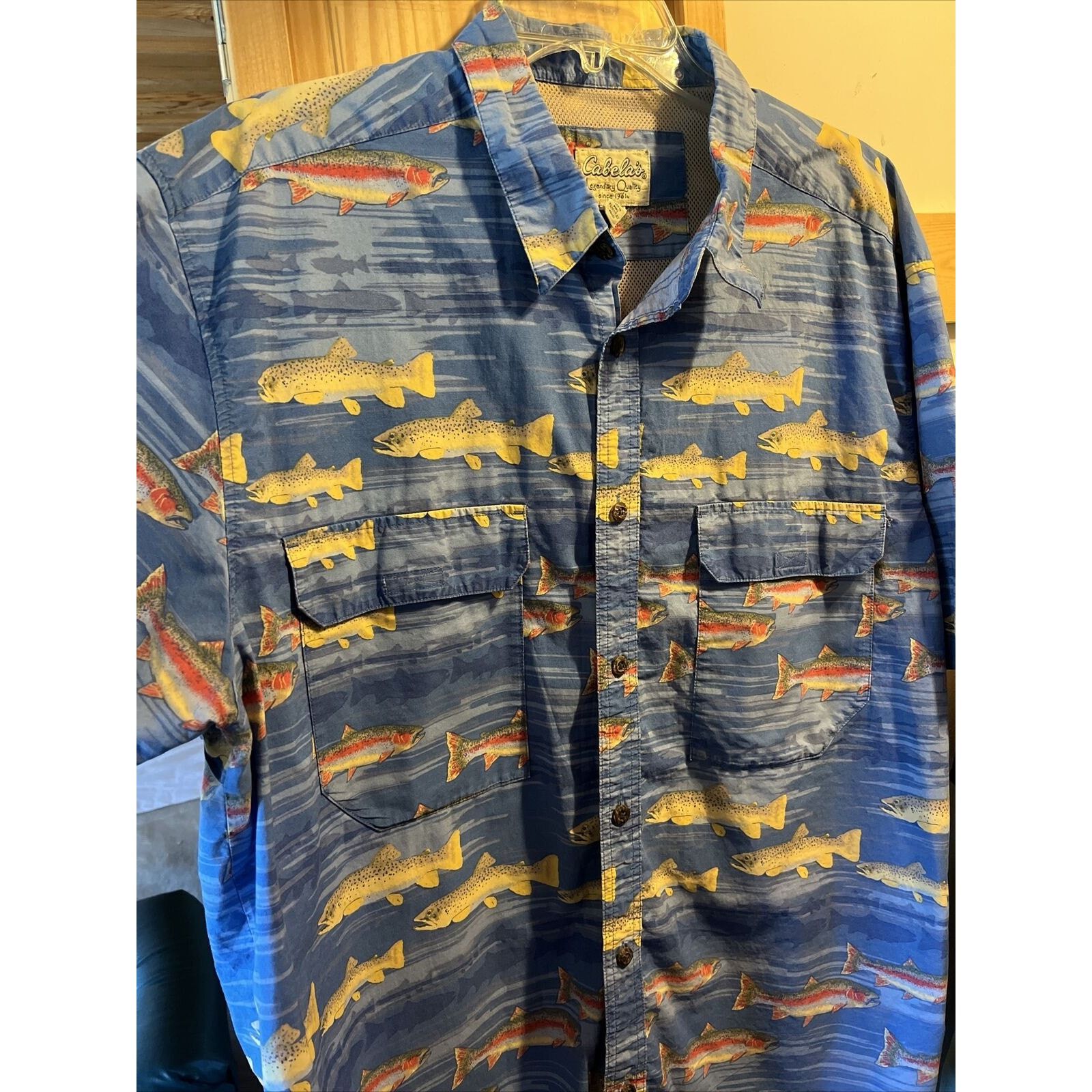 Cabelas Cabelas Shirt Men XL Button Blue SS Mesh Fish All Over Print Size US XL / EU 56 / 4 - 4 Thumbnail