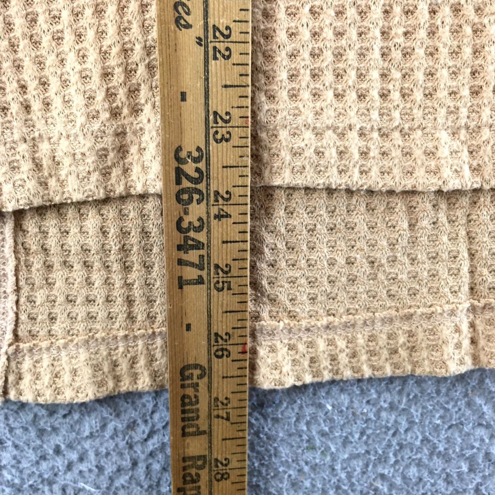 American Eagle Outfitters American Eagle Outfitters Sweatshirt Womens L Tan Long Sleeve Waffle Knit Top Size L / US 10 / IT 46 - 6 Thumbnail