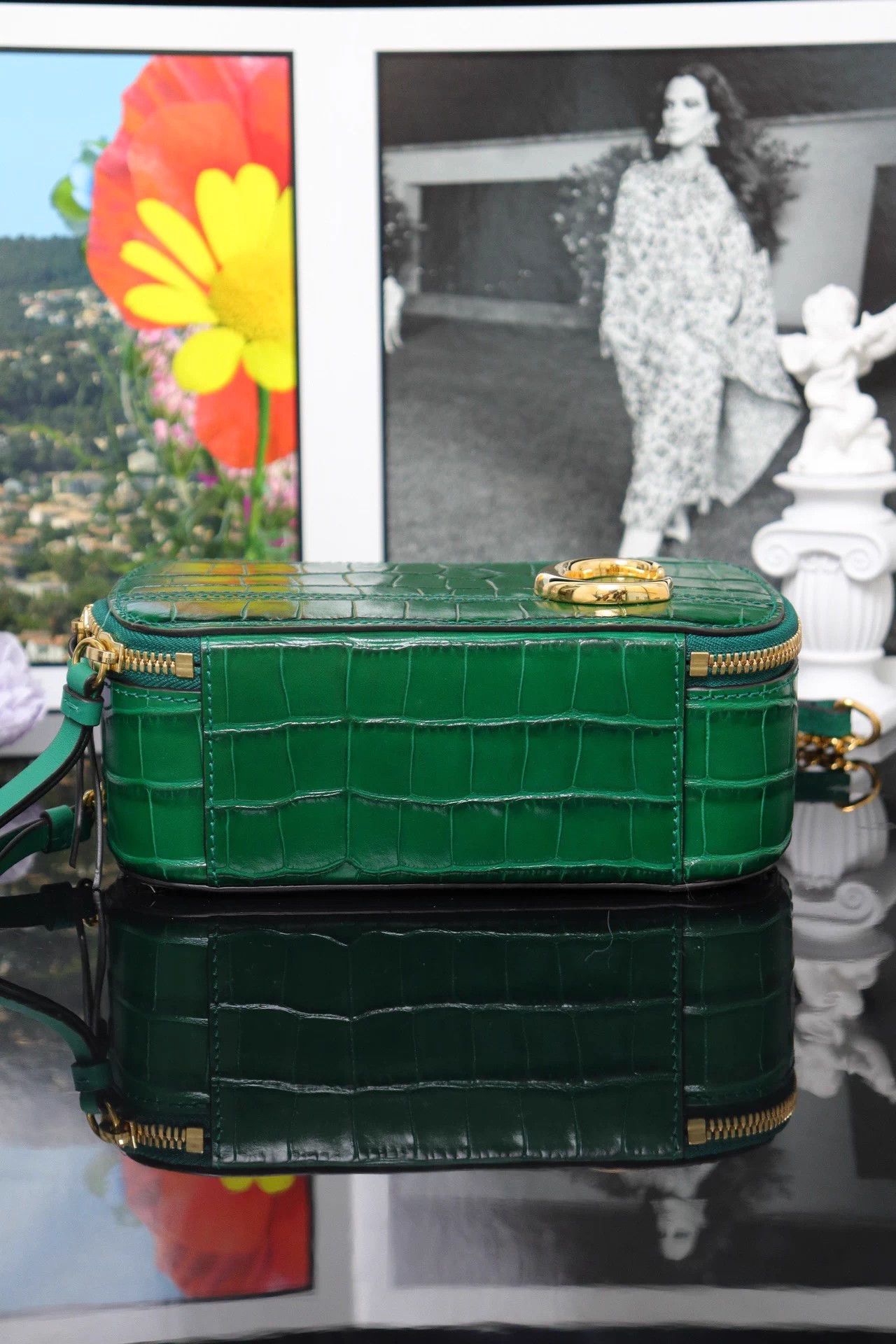 Chloe Chloé C Bag green crocodile embossed camera bag 16.5x13 Size ONE SIZE - 5 Thumbnail