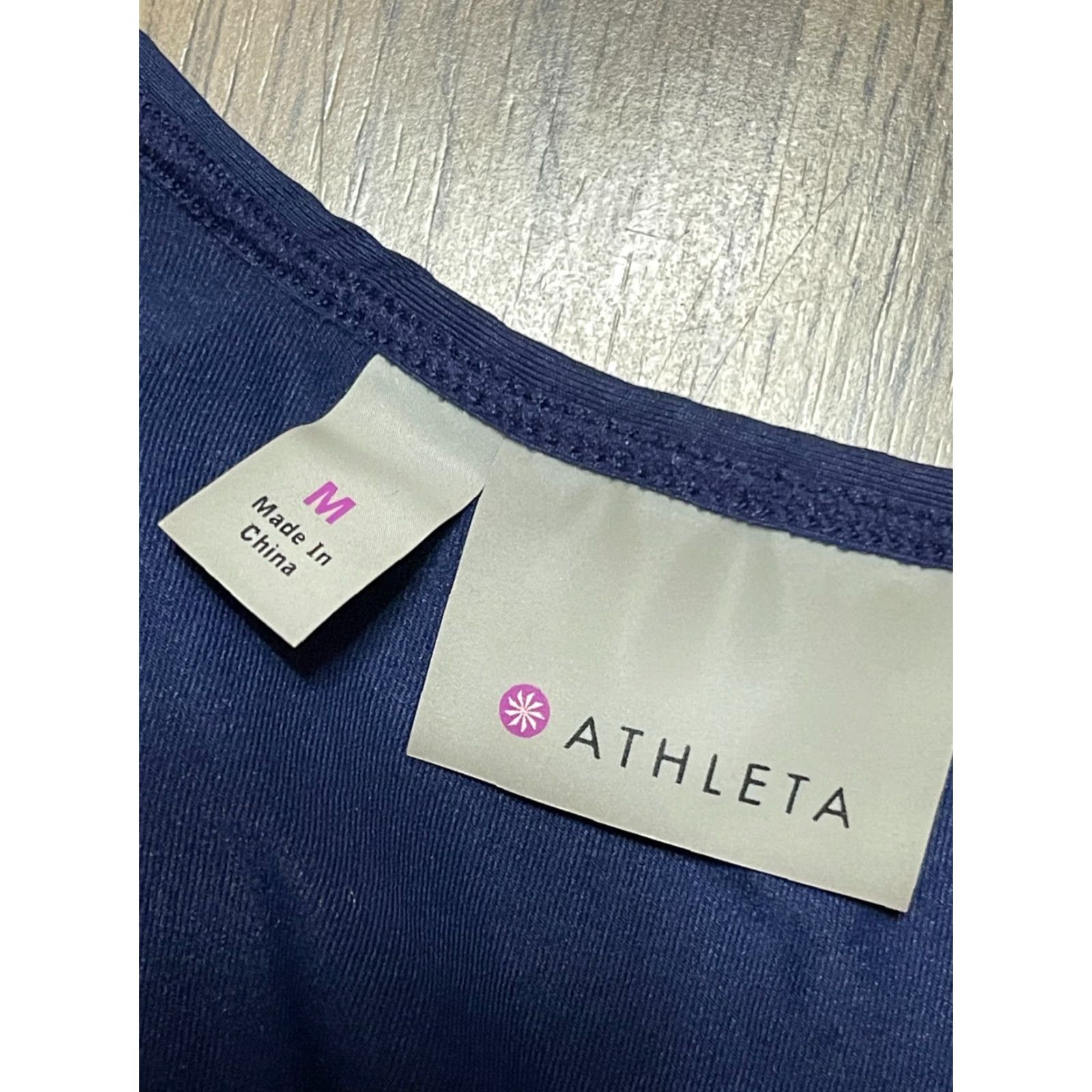 Athleta Athleta Shirt Women's Medium Blue Black Striped Long Sleeve T-Shirt Casual Modern Basic Fall Spring Summer Womens Size M / US 6-8 / IT 42-44 - 3 Thumbnail