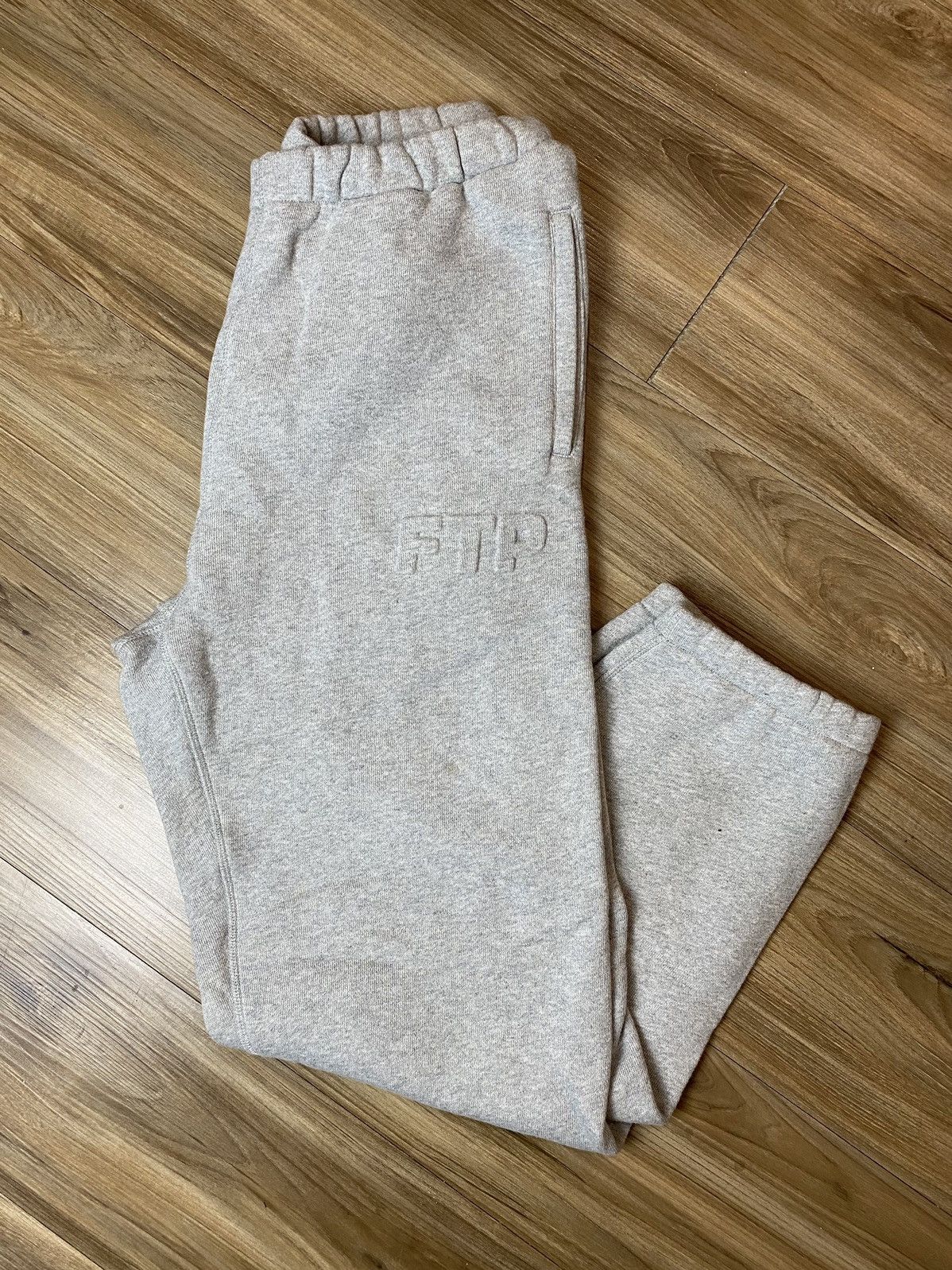 Fuck The Population FTP Embossed Logo Sweatpants Size US 32 / EU 48 - 4 Thumbnail