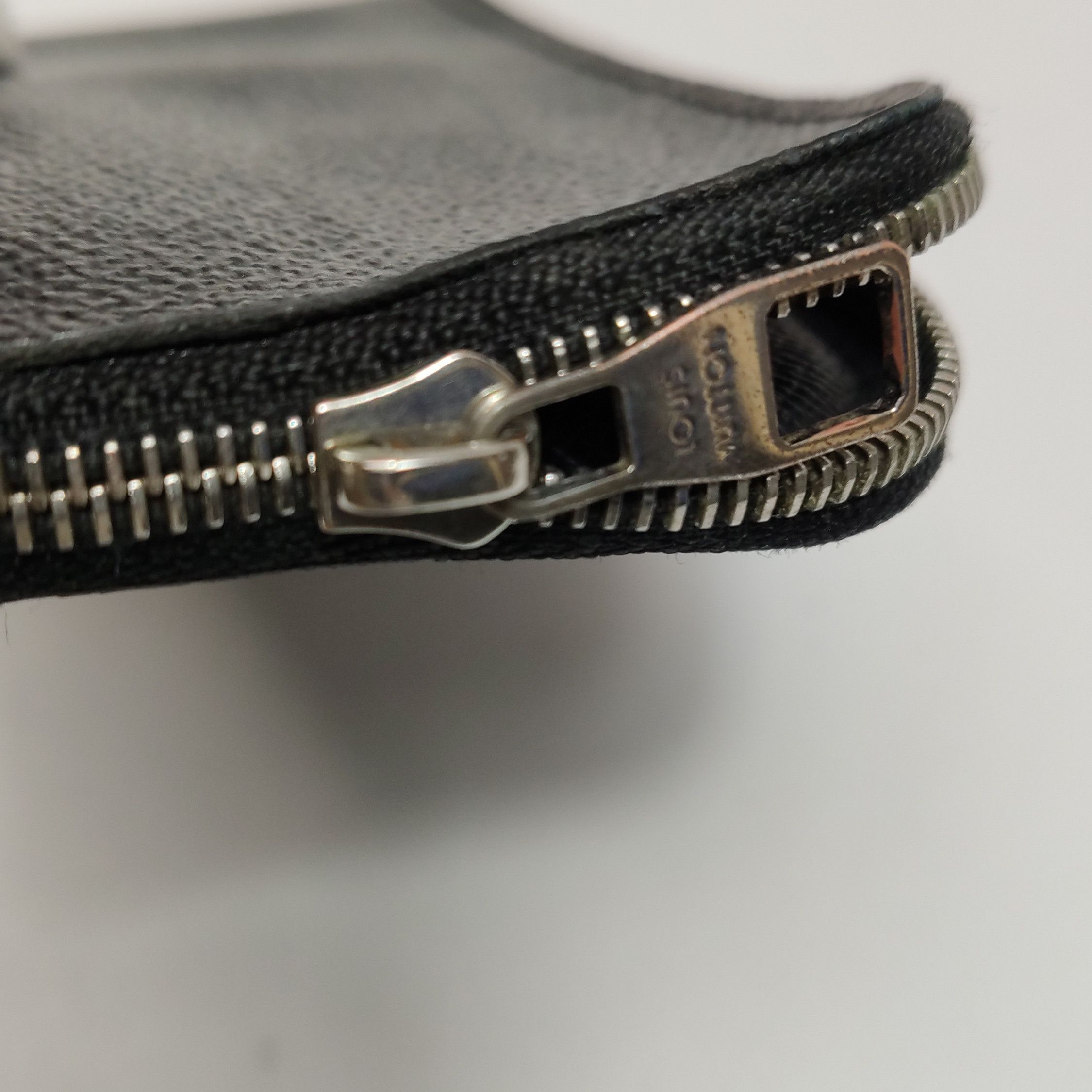 Louis Vuitton (LV) Checkerboard Zipper Card Holder Coin Pur