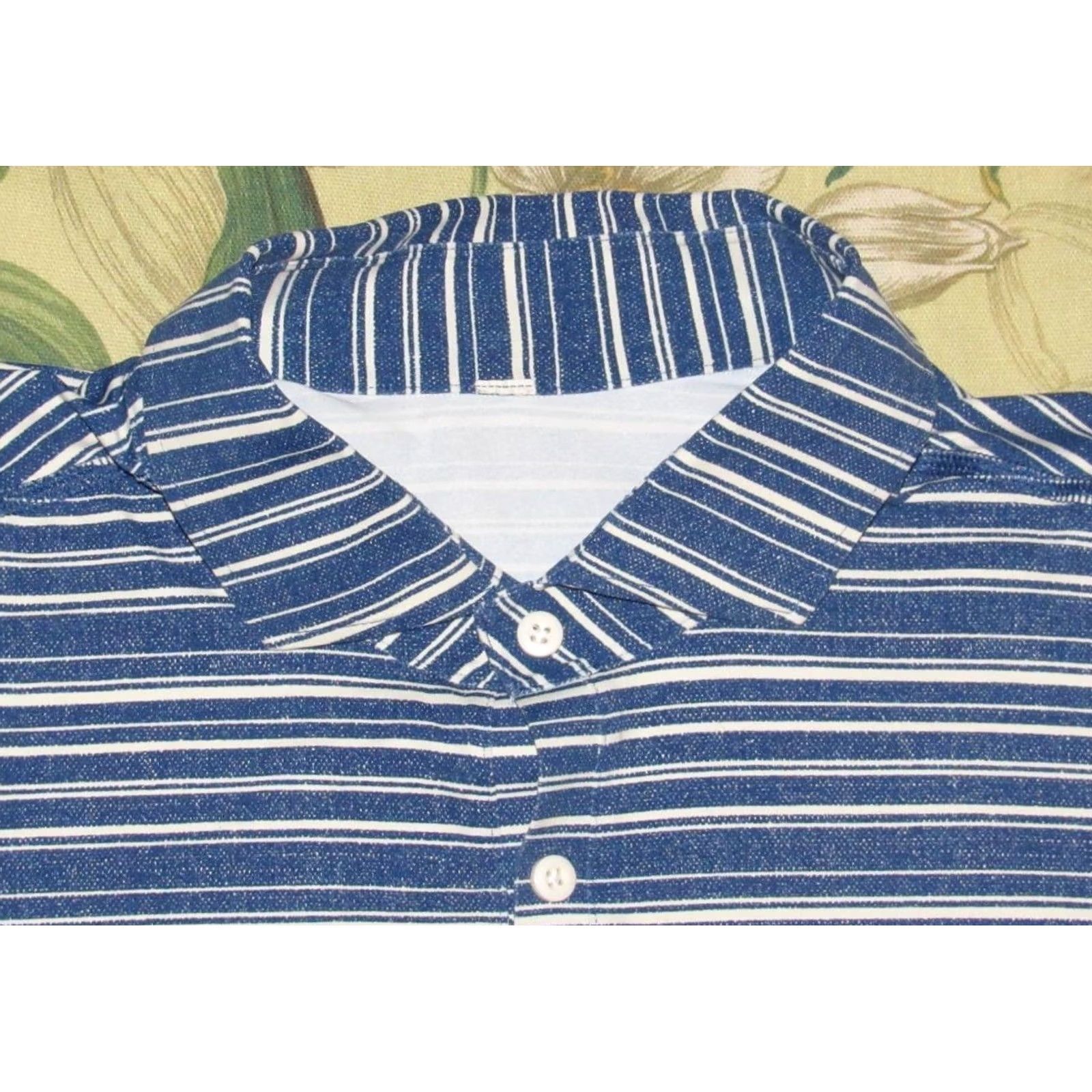 Lululemon VINTAGE LULULEMON Blue White Striped Short Sleeve Midweight Polo Shirt XL Size US XL / EU 56 / 4 - 2 Thumbnail
