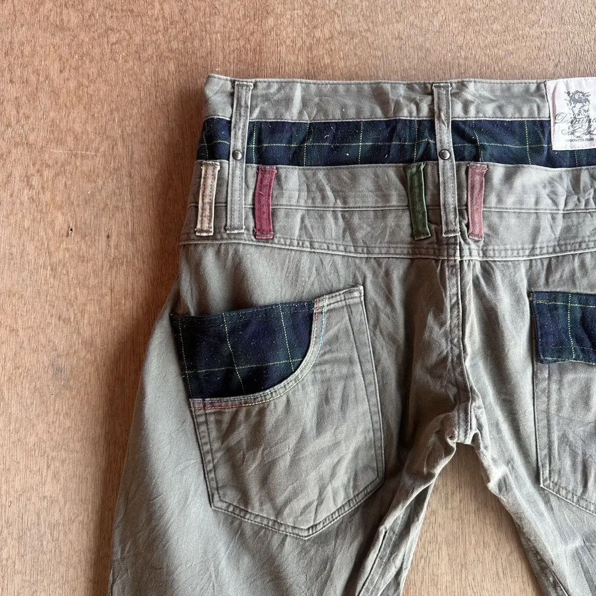Hysteric Glamour RARE💥DOMINATE HANDCRAFT DOUBLEWAIST BANANA CURVED LEG PANTS Size US 33 - 12 Thumbnail