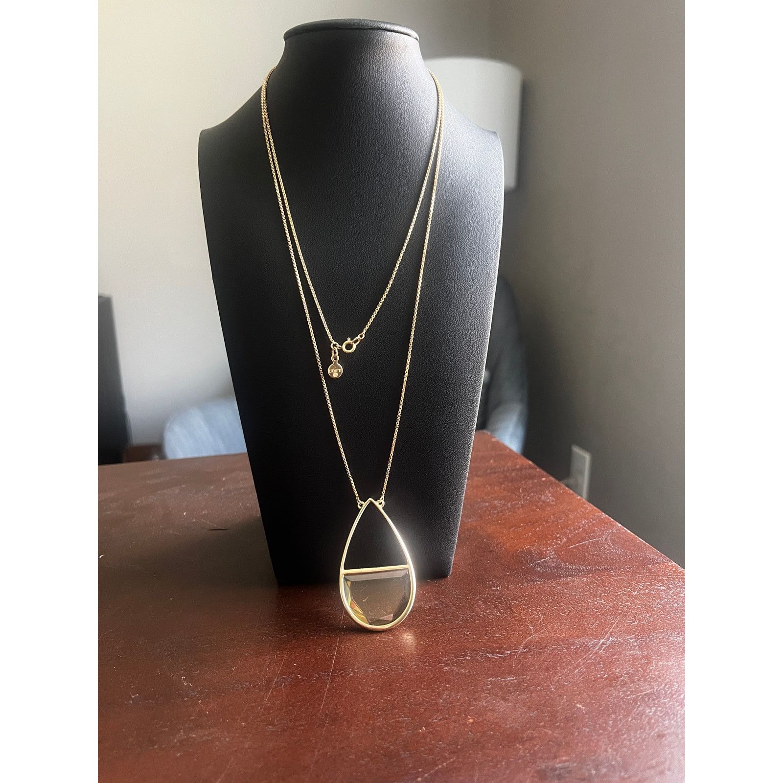 Loft Loft Gold Tone Acrylic Teardrop Warm Amber Necklace Size ONE SIZE - 1 Thumbnail