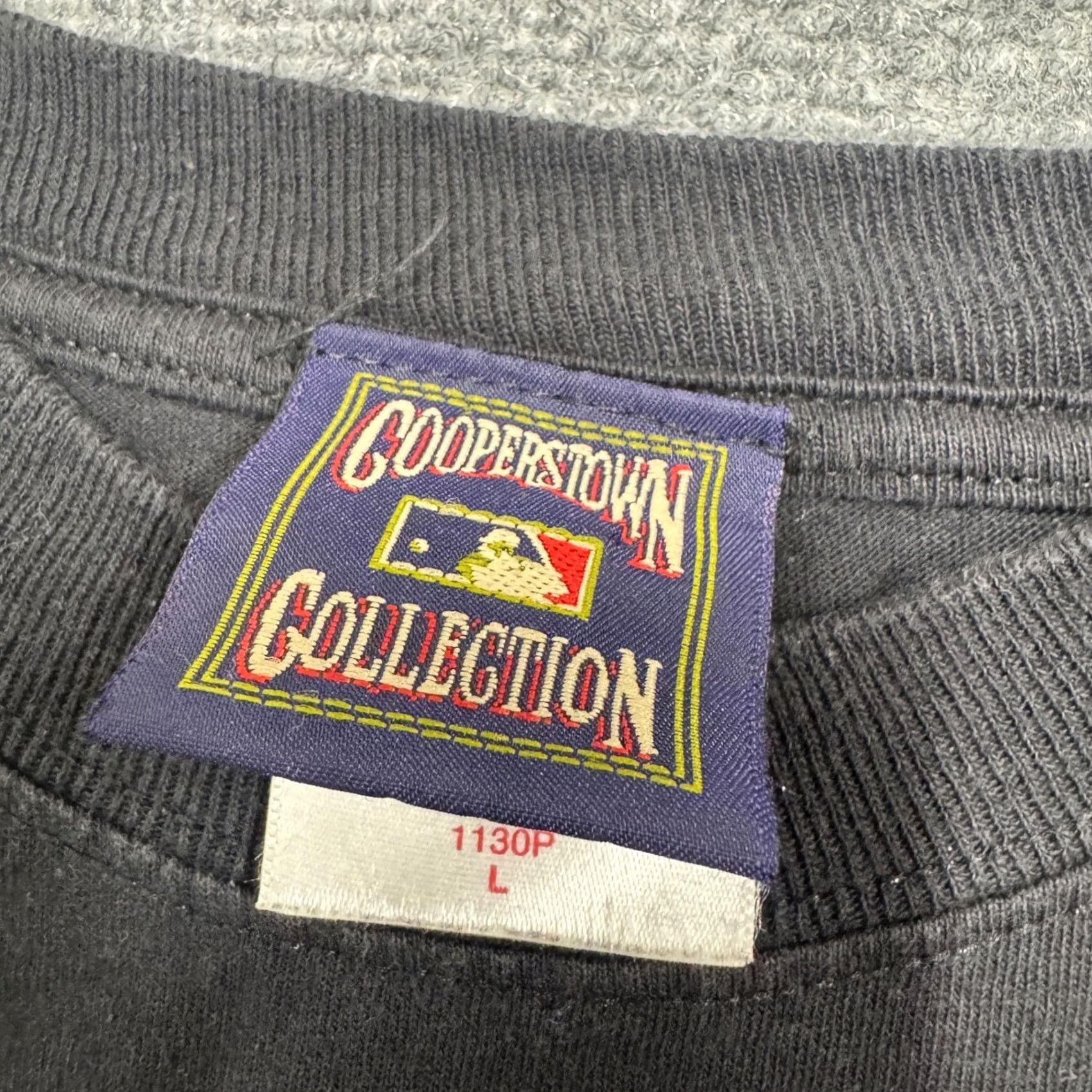 MLB VTG Orioles T-shirt Mens L Black MLB Cooperstown Collection Baseball Y2K Distressed Fade Size US L / EU 52-54 / 3 - 3 Thumbnail