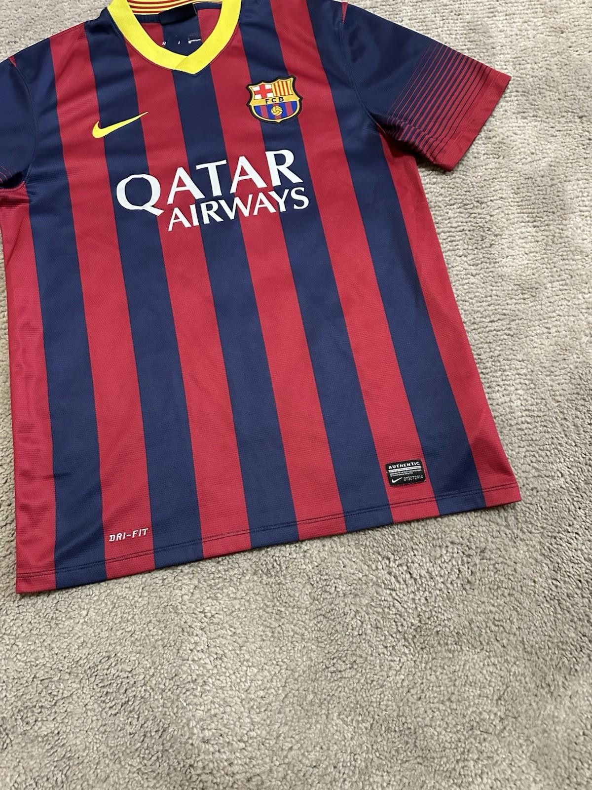 Nike Nike Barcelona 2013/14 Home Football Shirt Soccer Jersey Size US M / EU 48-50 / 2 - 2 Thumbnail