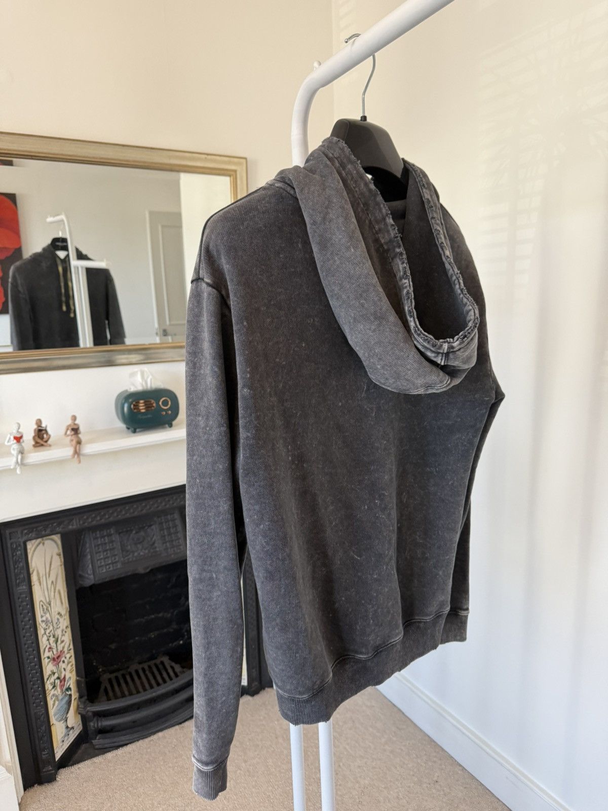 Saint Laurent Paris Saint Laurent Distressed Tie Dye Hoodie Size US S / EU 44-46 / 1 - 4 Thumbnail
