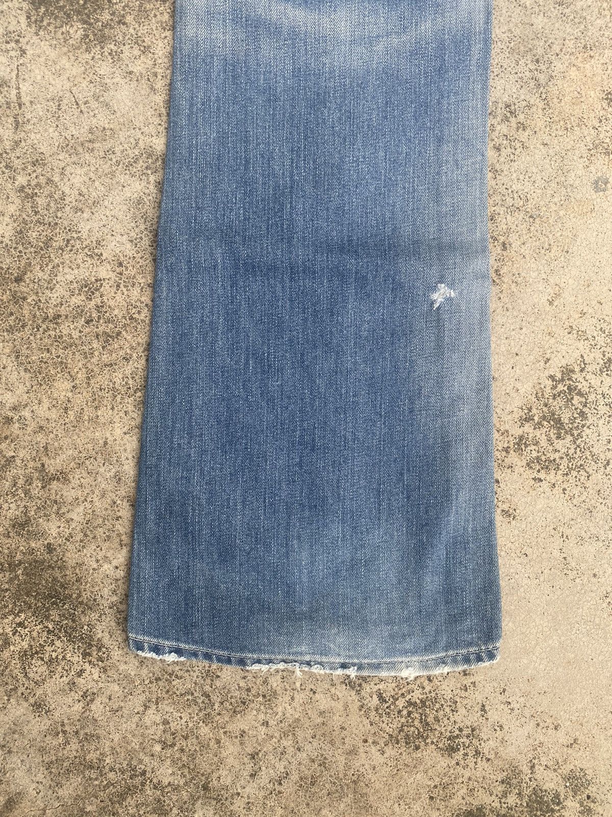 If Six Was Nine × Japanese Brand × Vanquish Flare Jeans Vanquish Faded Distressed Size US 33 - 17 Thumbnail