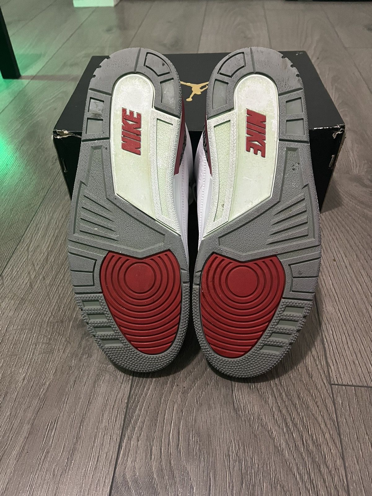 Jordan Brand Jordan 3 Fire Red Size US 11 / EU 44 - 5 Thumbnail