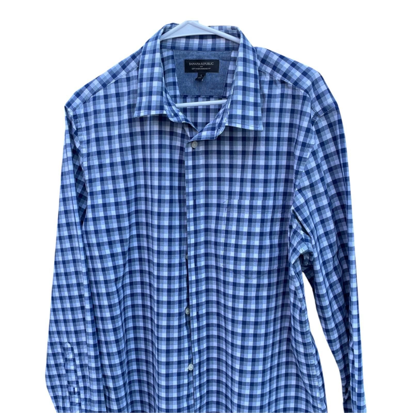 Banana Republic Banana Republic Men’s L Button Down Shirt Blue Soft-Wash Size US L / EU 52-54 / 3 - 1 Thumbnail