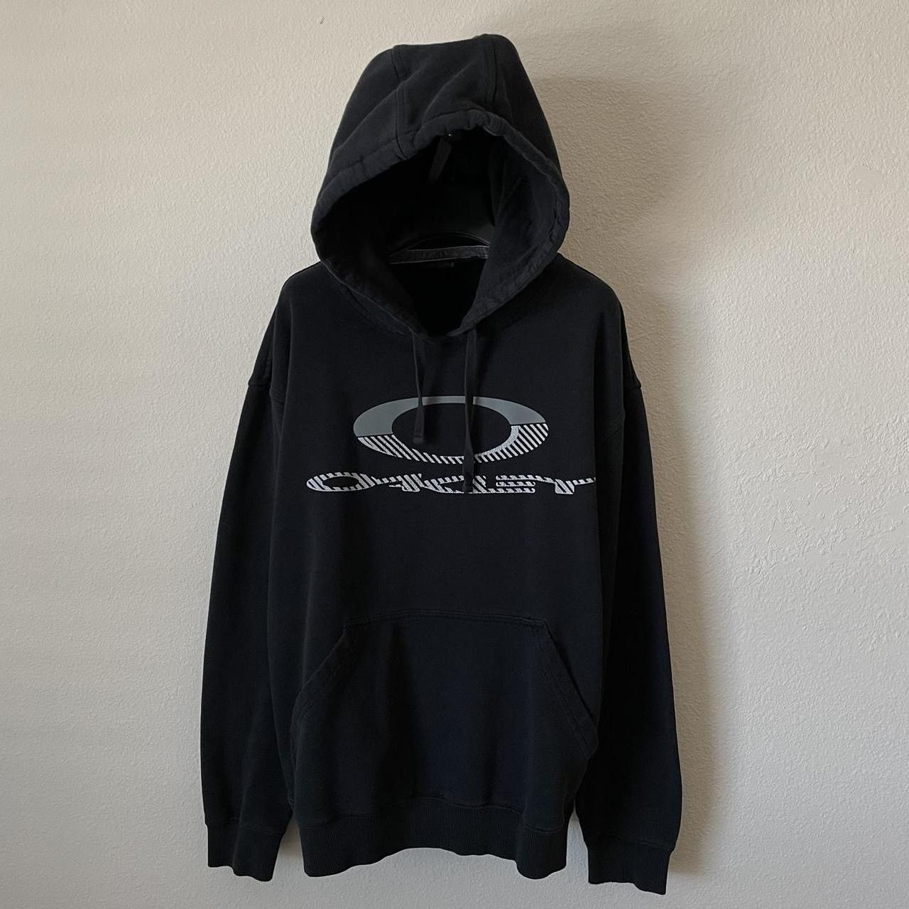 Oakley × Vintage Vintage Y2K Oakley Tech Logo Hoodie Black | Grailed