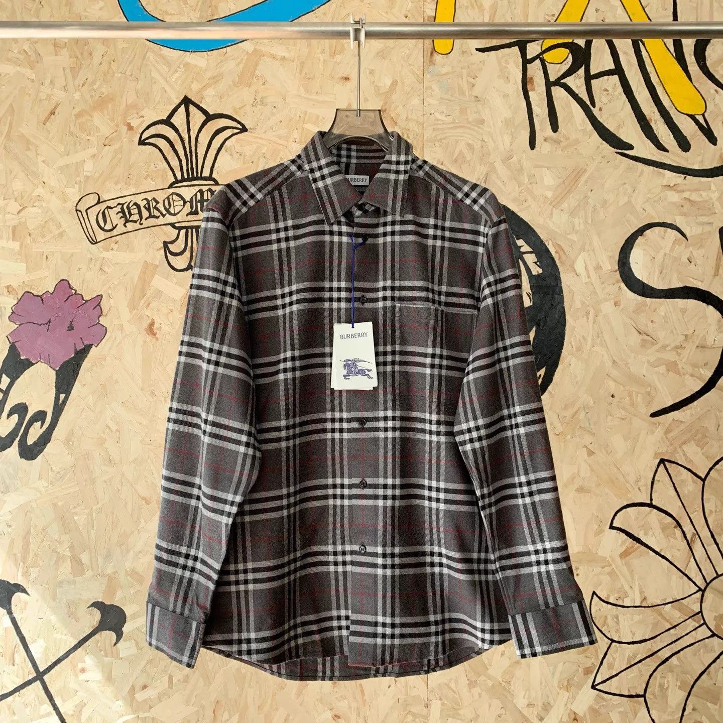 Burberry Burberry New Latest Check Shirt Size L Size US L / EU 52-54 / 3 - 1 Thumbnail