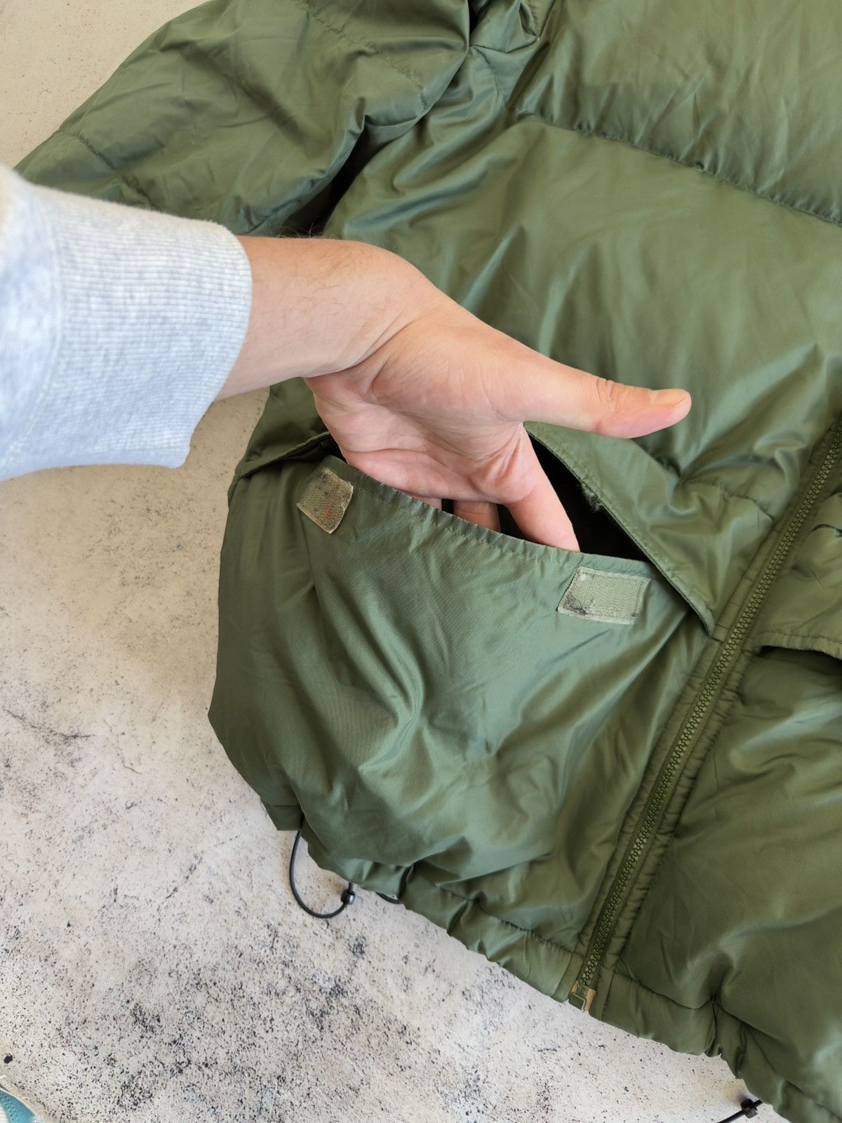 Reebok Vintage Reebok Baggy Rap Puffer Down Jacket Size XL Size US XL / EU 56 / 4 - 6 Thumbnail