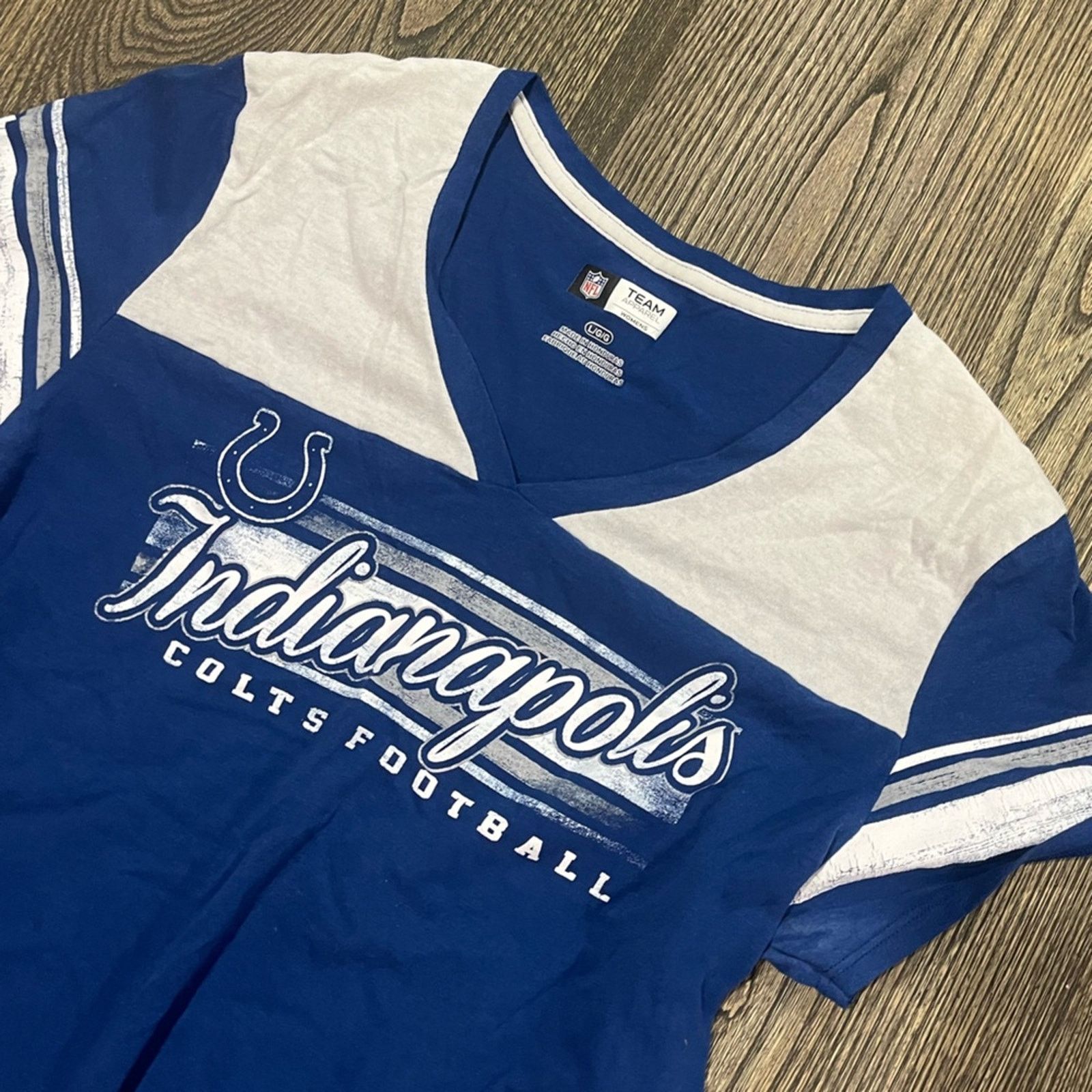 NFL NFL x Team Apparel T-Shirt Indianapolis V-Neck Blue Size L Size L / US 10 / IT 46 - 2 Thumbnail