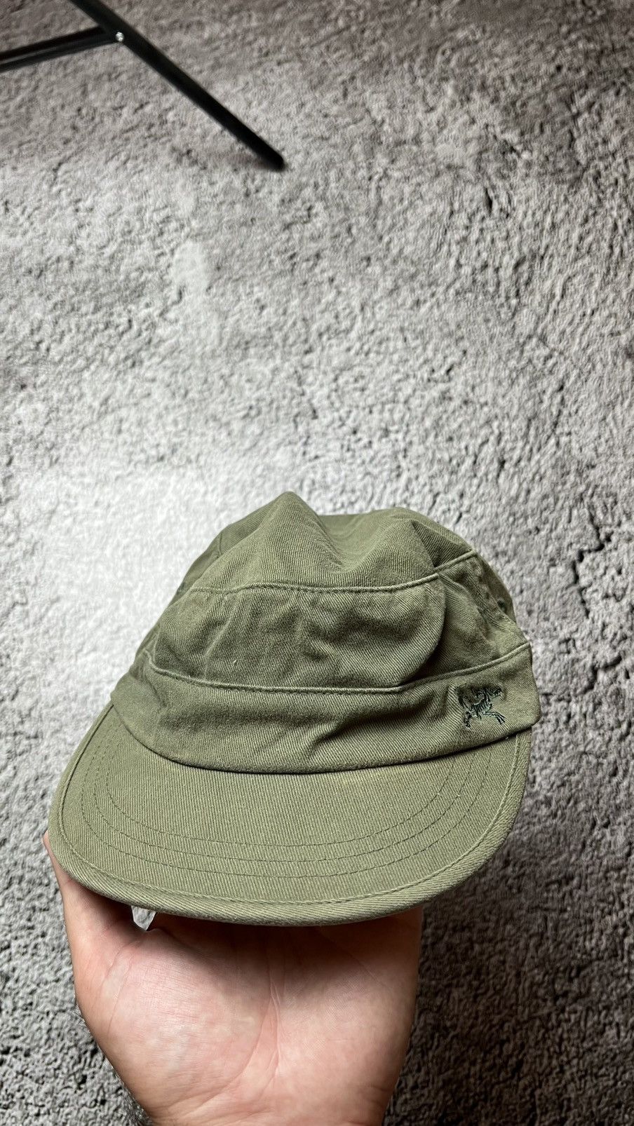 Arc'teryx Arcteryx khaki olive army flexfit vintage hat rare Size ONE SIZE - 1 Thumbnail