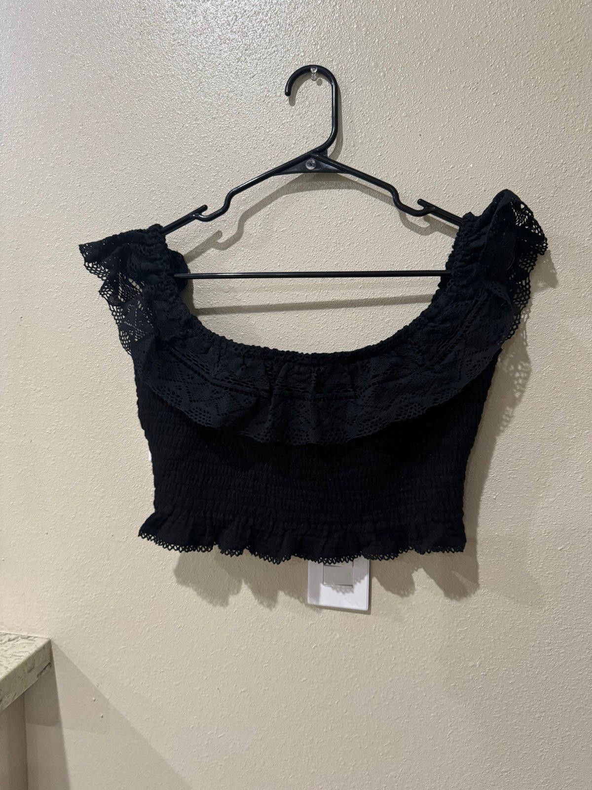 American Eagle Outfitters American Eagle Medium size Black Crop top Size M / US 6-8 / IT 42-44 - 2 Thumbnail