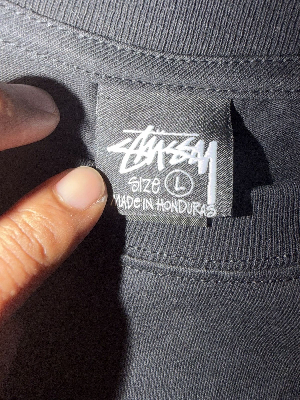 Stussy STUSSY BASIC LOGO LONG SLEEVE IN BLACK SIZE LARGE (NEW) Size US L / EU 52-54 / 3 - 5 Thumbnail