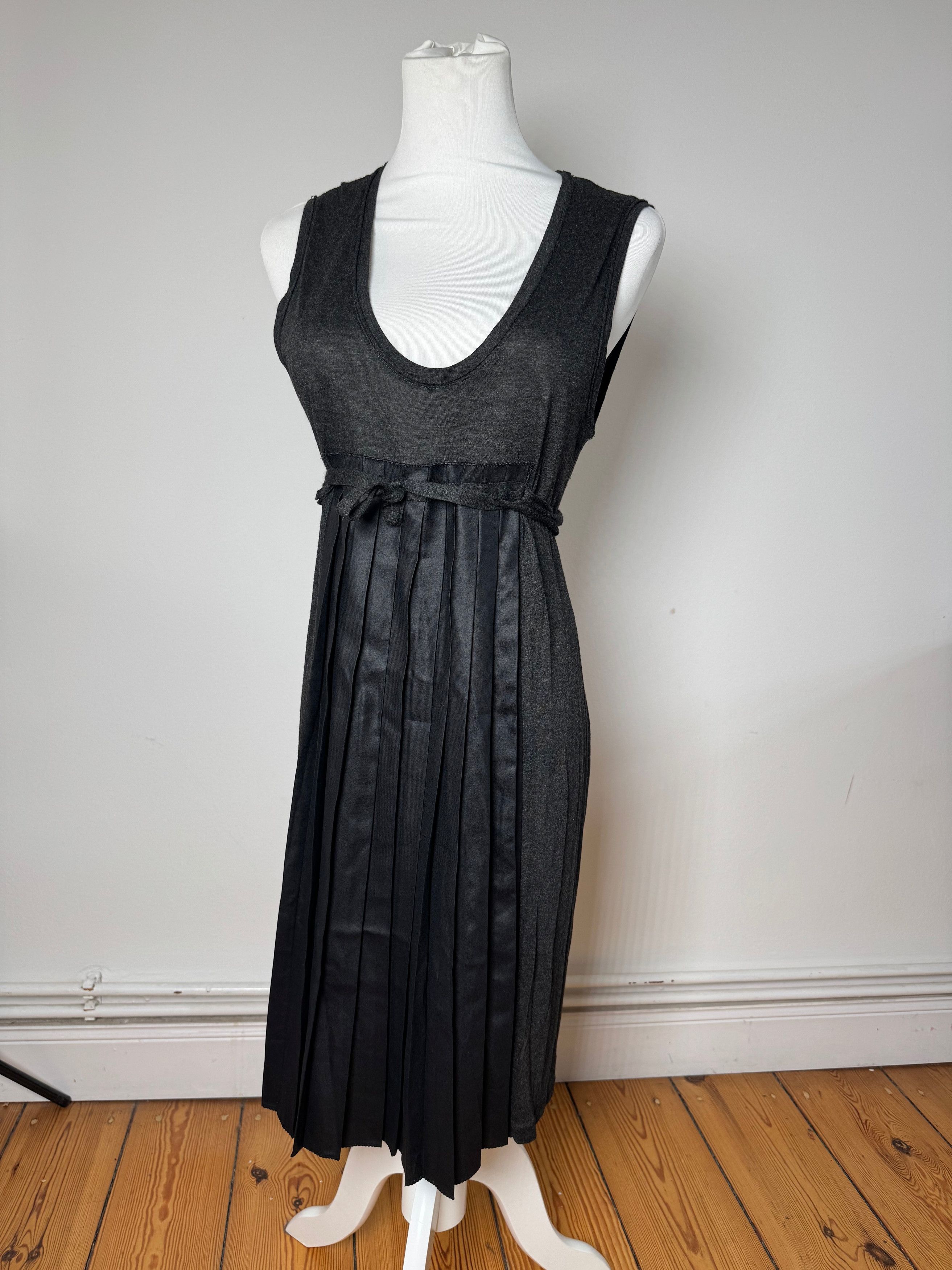 Stella McCartney Vintage Stella Mc Cartney Wool Dress Black Size L / US 10 / IT 46 - 1 Thumbnail