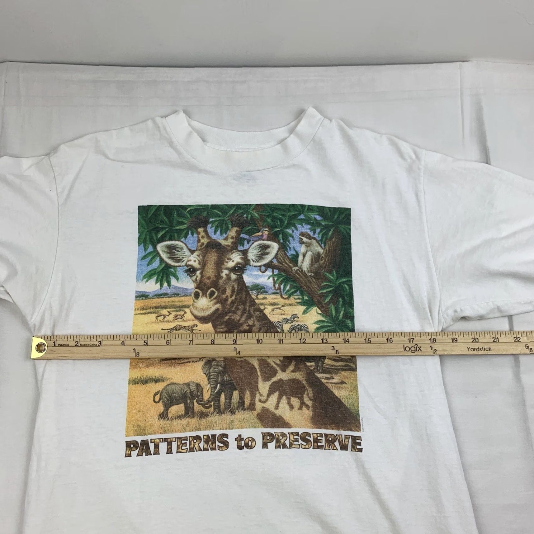 Vintage Vintage Patterns To Preserve Shirt Adult Large White Humanitees Africa Animals Size US L / EU 52-54 / 3 - 7 Thumbnail