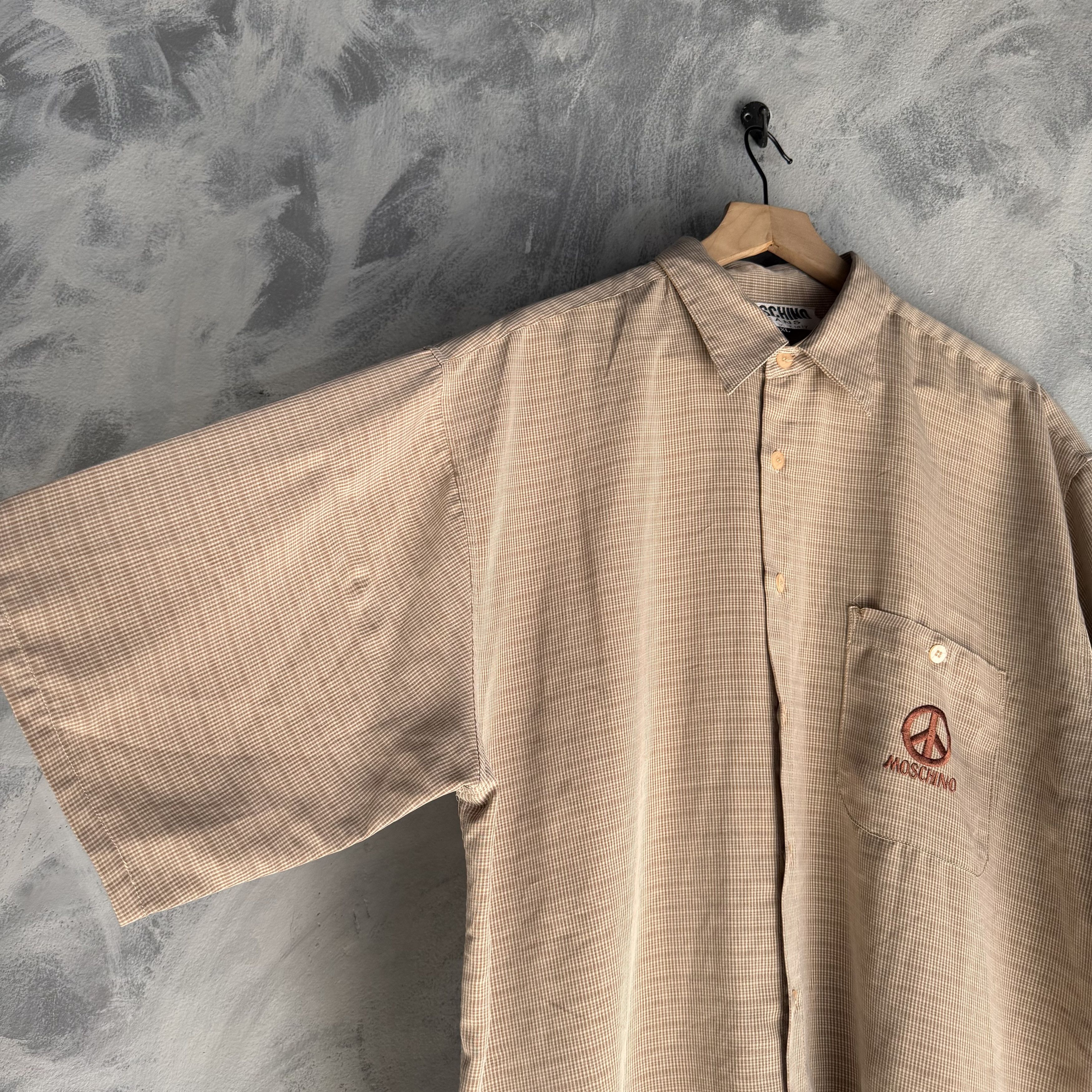 Moschino Vintage MOSCHINO Jeans Button Up Shirt Mens Embroidered Size US XL / EU 56 / 4 - 3 Thumbnail