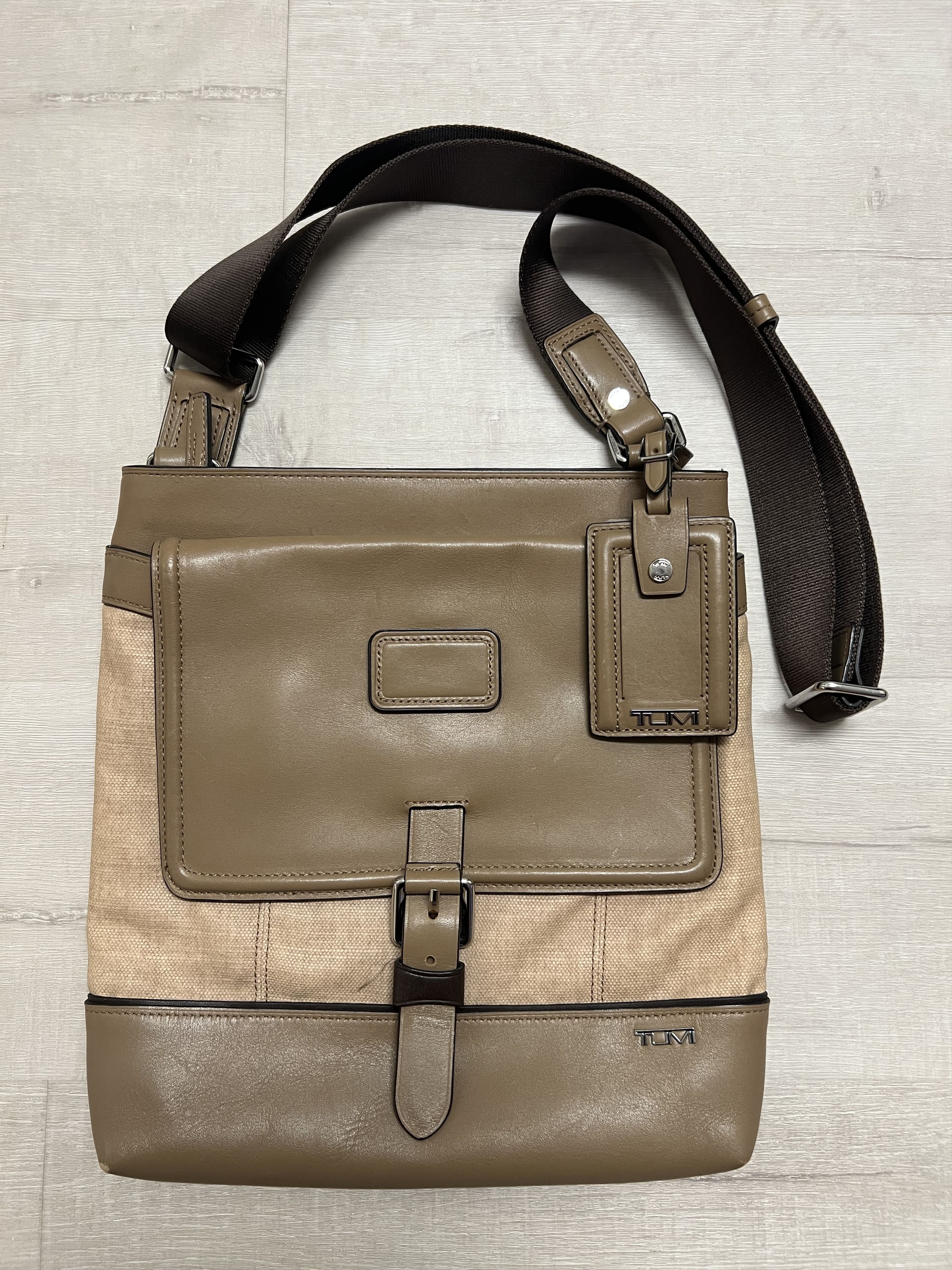 Tumi Beige Messenger Bag Grailed