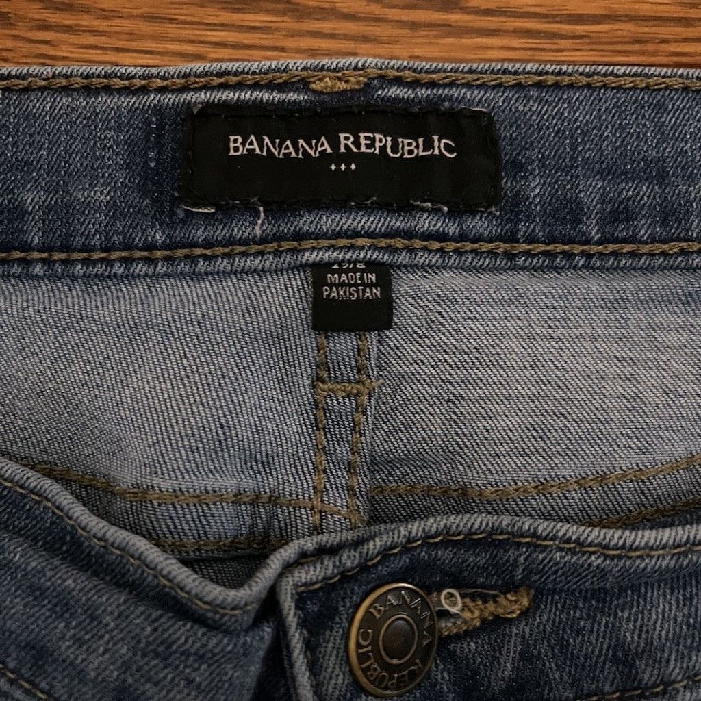 Banana Republic Banana Republic size 29 denim bermudas Size 29" - 3 Thumbnail