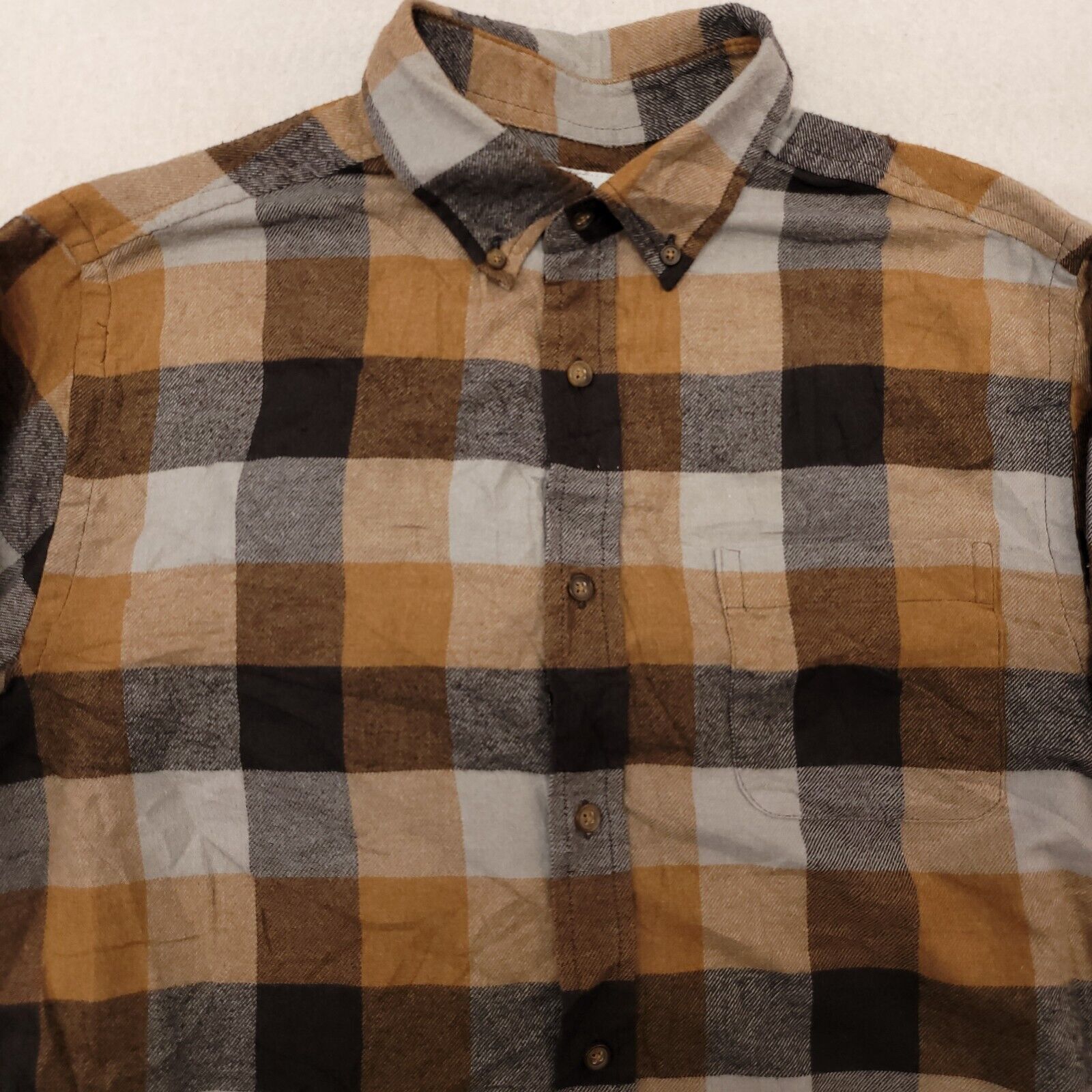 Croft & Barrow Croft & Barrow Gingham Flannel Shirt Mens Size Small S Gray Size US S / EU 44-46 / 1 - 1 Thumbnail