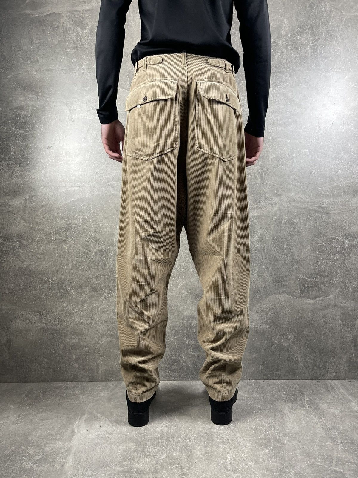 Universal Works Universal Works Fatigue Pants Beige Corduroy Utility Size US 30 / EU 46 - 2 Thumbnail