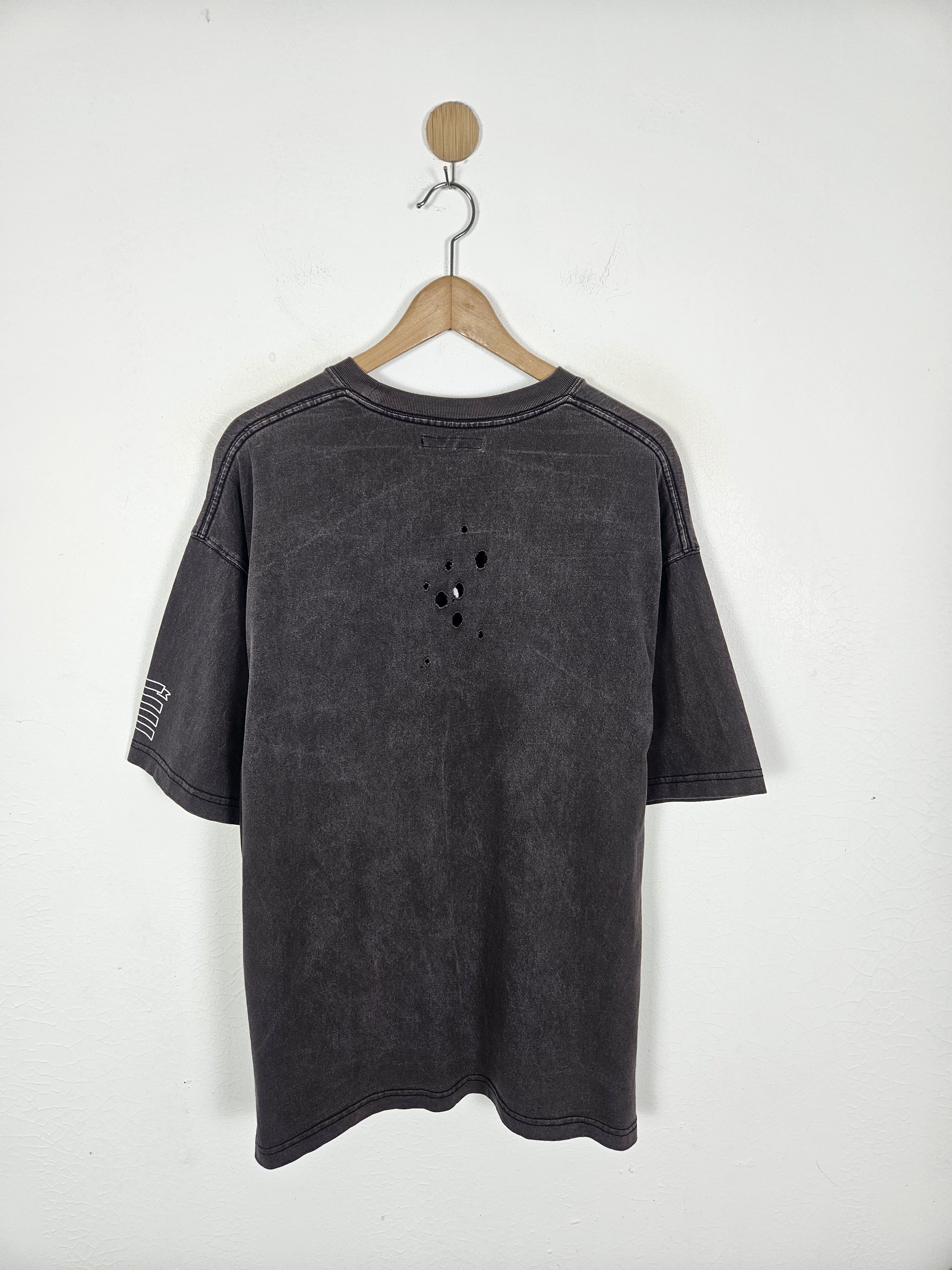 Japanese Brand RE Number (N)ine shield crest gun Tee shirt black size 3 Size US XL / EU 56 / 4 - 3 Thumbnail