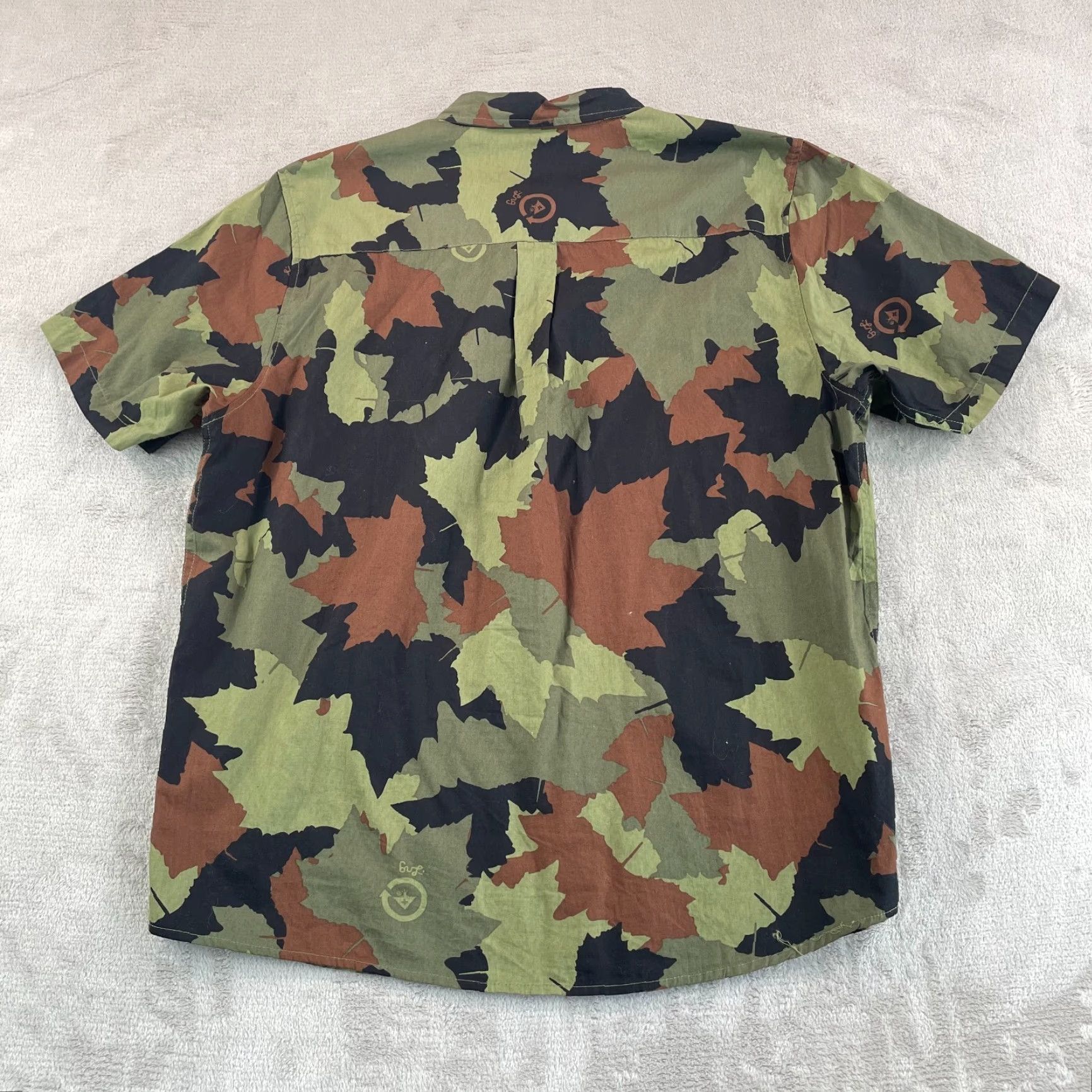 Vintage LRG Shirt Men Large Camouflage Hip Hop Short Sleeve Button-Up NWOT Size US L / EU 52-54 / 3 - 4 Thumbnail