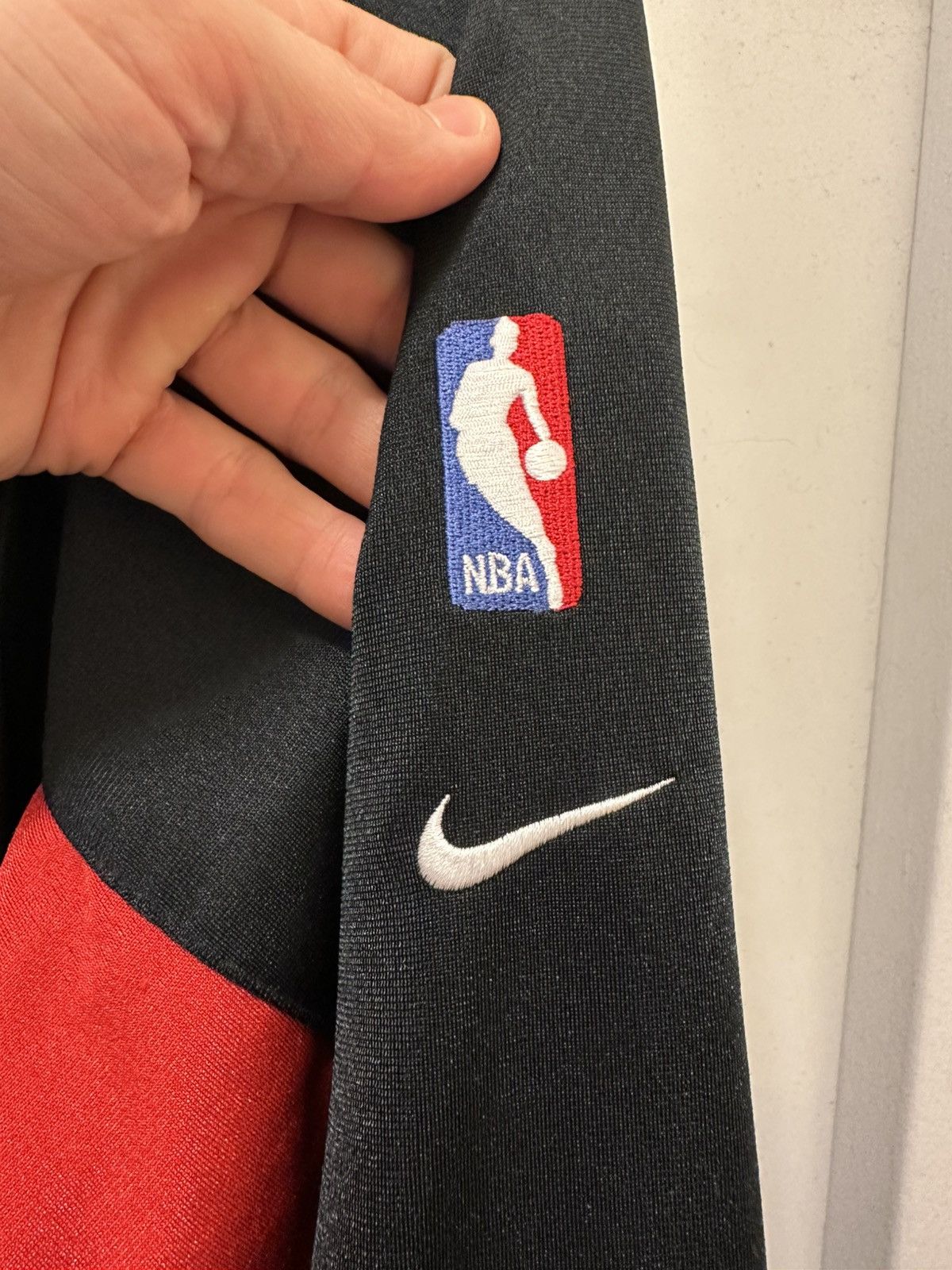 NBA × Nike × Vintage Vintage Nike NBA Trailblazers Authentic WarmUp Jacket Size US M / EU 48-50 / 2 - 9 Thumbnail