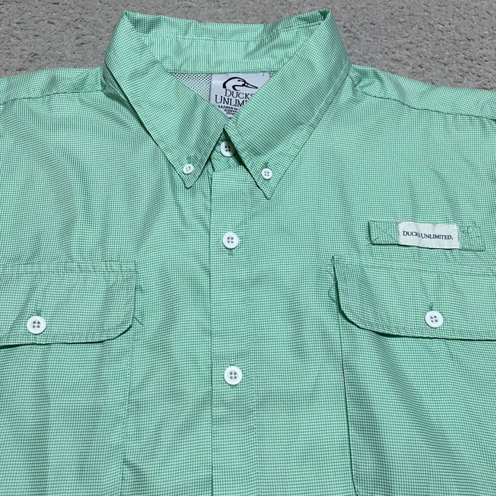 Vintage Ducks Unlimited Mens Large Shirt Green Plaid Long Sleeve Button-Down Vented Size US L / EU 52-54 / 3 - 6 Thumbnail