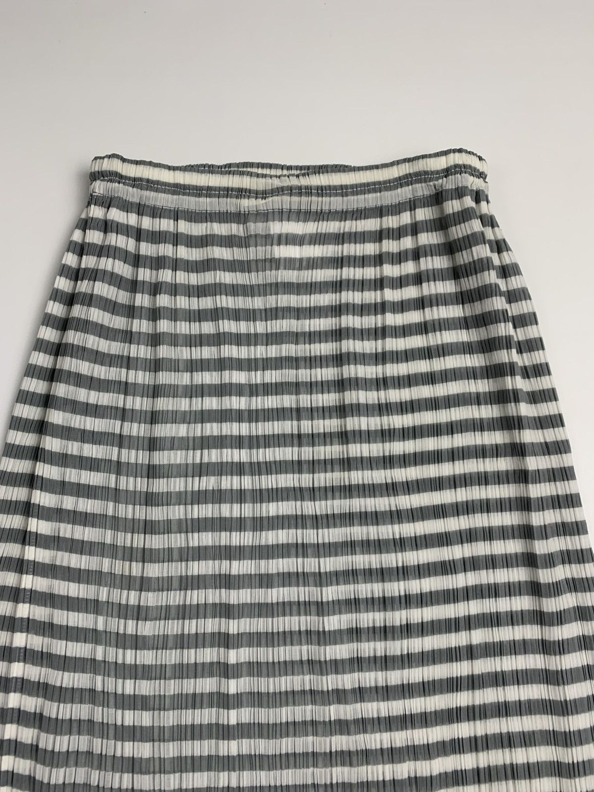 Issey Miyake Issey Miyake SS96 Pleated Border Stripe Japan Size 24" / US 00 / IT 34 - 7 Thumbnail