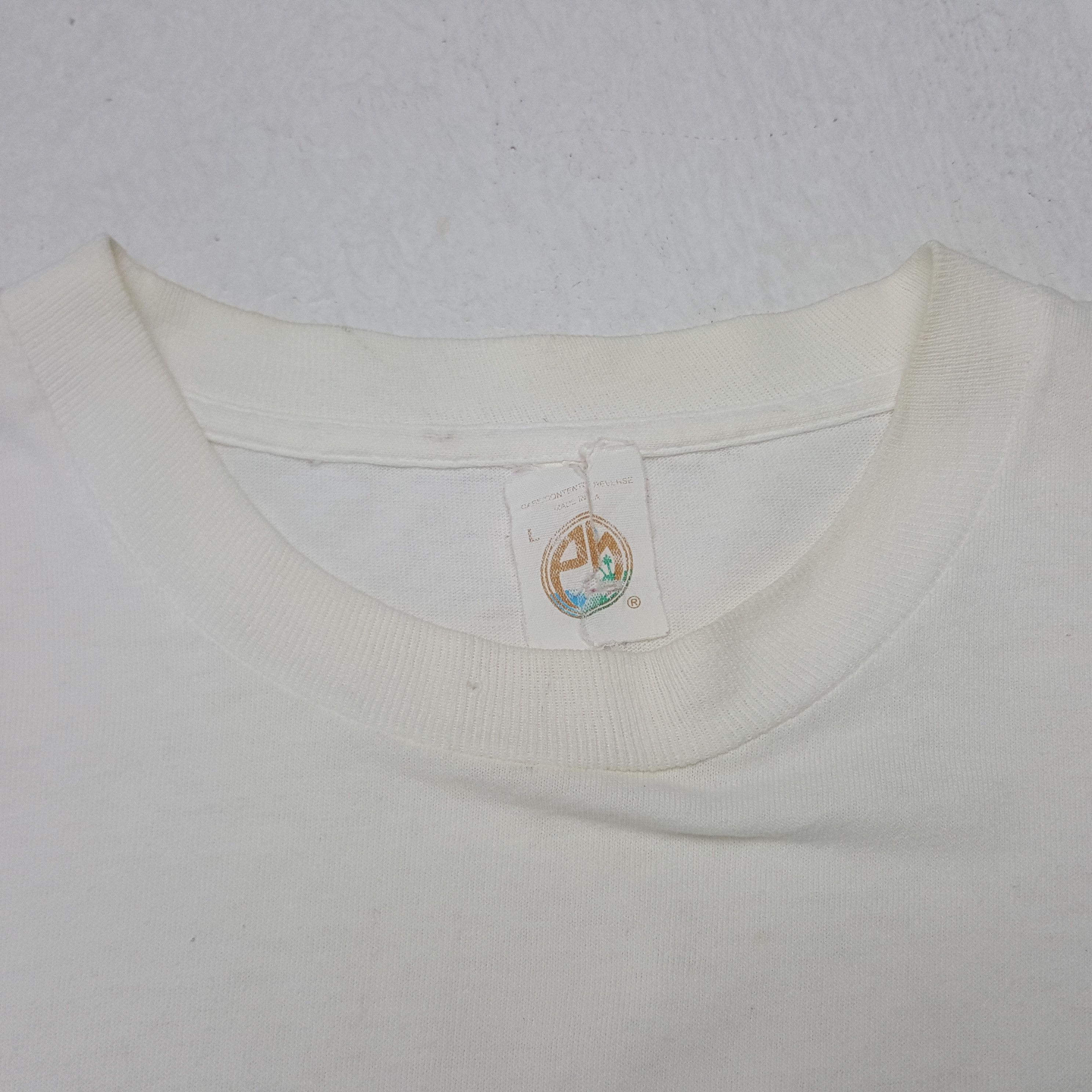 Notre × Vintage Vintage Notre Dame Fighting Irish Tshirt Size US L / EU 52-54 / 3 - 4 Thumbnail
