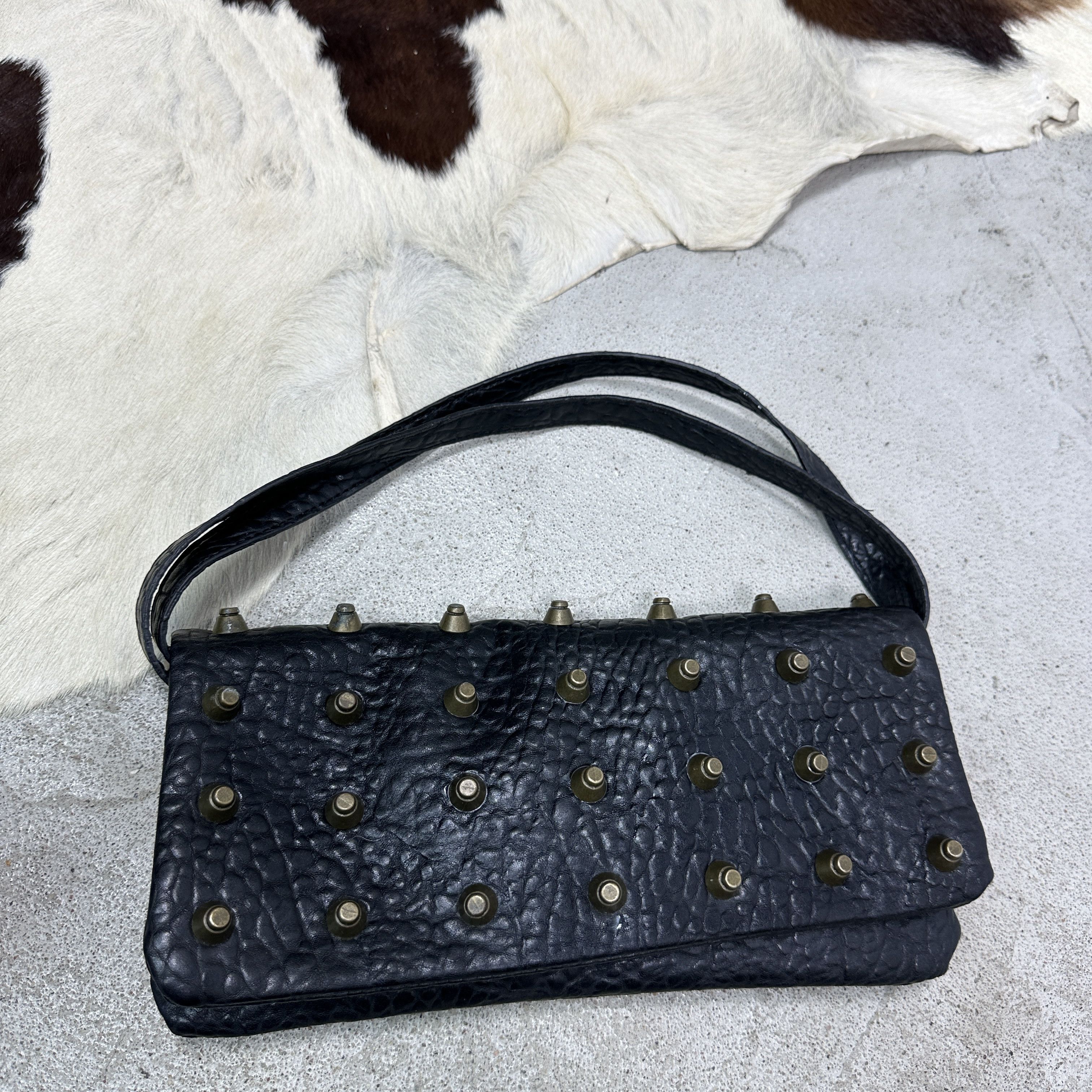 Vintage Vintage Avant Garde Studded Spikes Grunge Clutch Bag 00s Size ONE SIZE - 2 Thumbnail