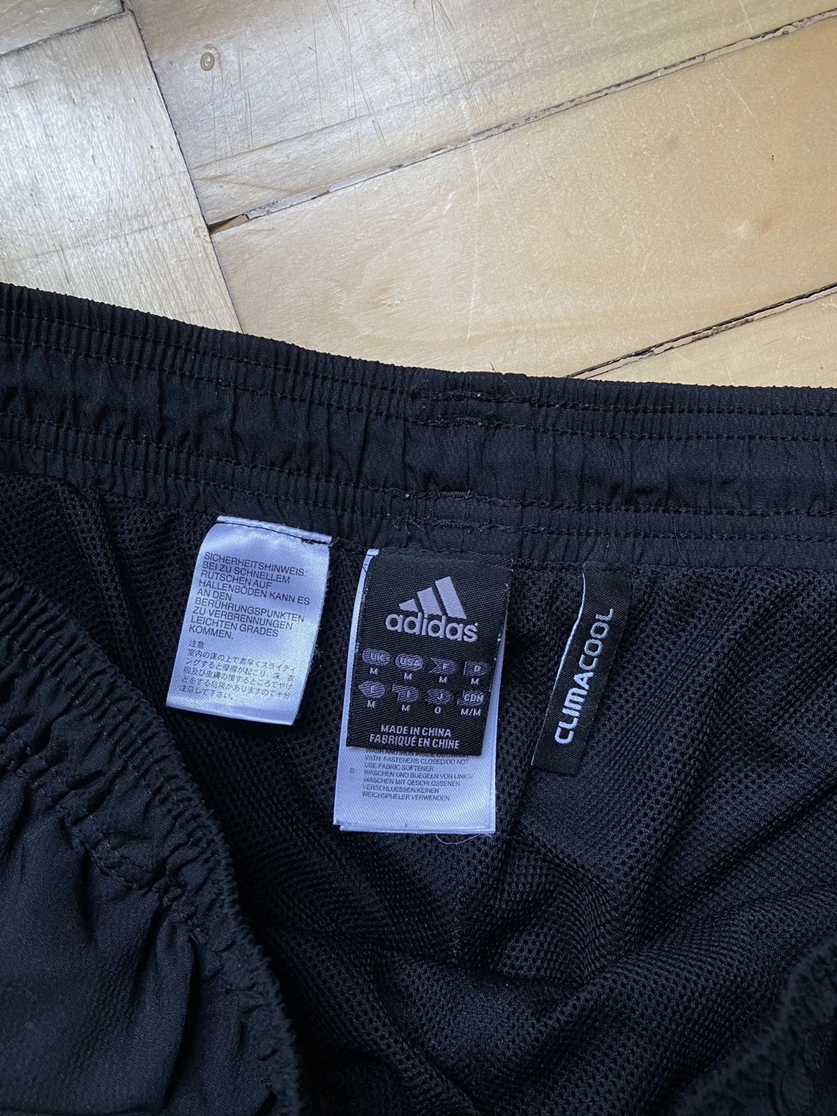 Other Vintage Baggy Adidas Track Pants Wide Leg Fit Size US 32 / EU 48 - 8 Thumbnail