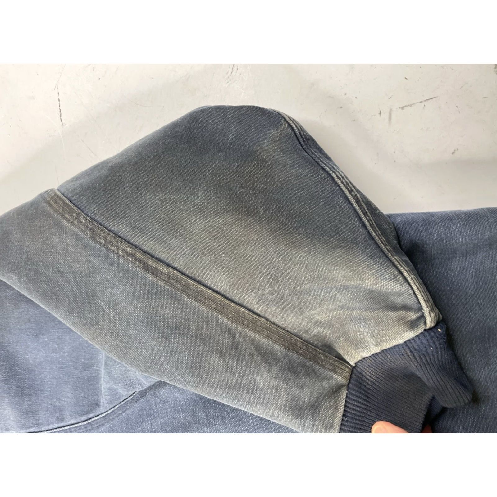 Carhartt VINTAGE Carhartt Jacket Duck Navy Mens 4XL Distressed Quilted Lined Hooded Canvas Navy Blue Heavy Workwear Denim? Size US XXL / EU 58 / 5 - 6 Thumbnail