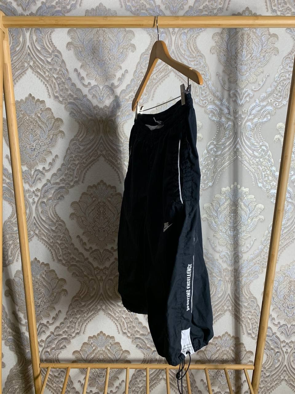 Nike Vintage Nike Shorts Retro Nylon Drill Swoosh Y2K 90s SK8 Size US 34 / EU 50 - 6 Thumbnail