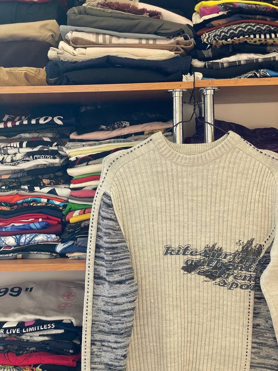 20471120 Y2K VTG 2000s JAPANESE 3D STRIPED DISTRESSED DIESEL SWEATER Size US M / EU 48-50 / 2 - 4 Thumbnail